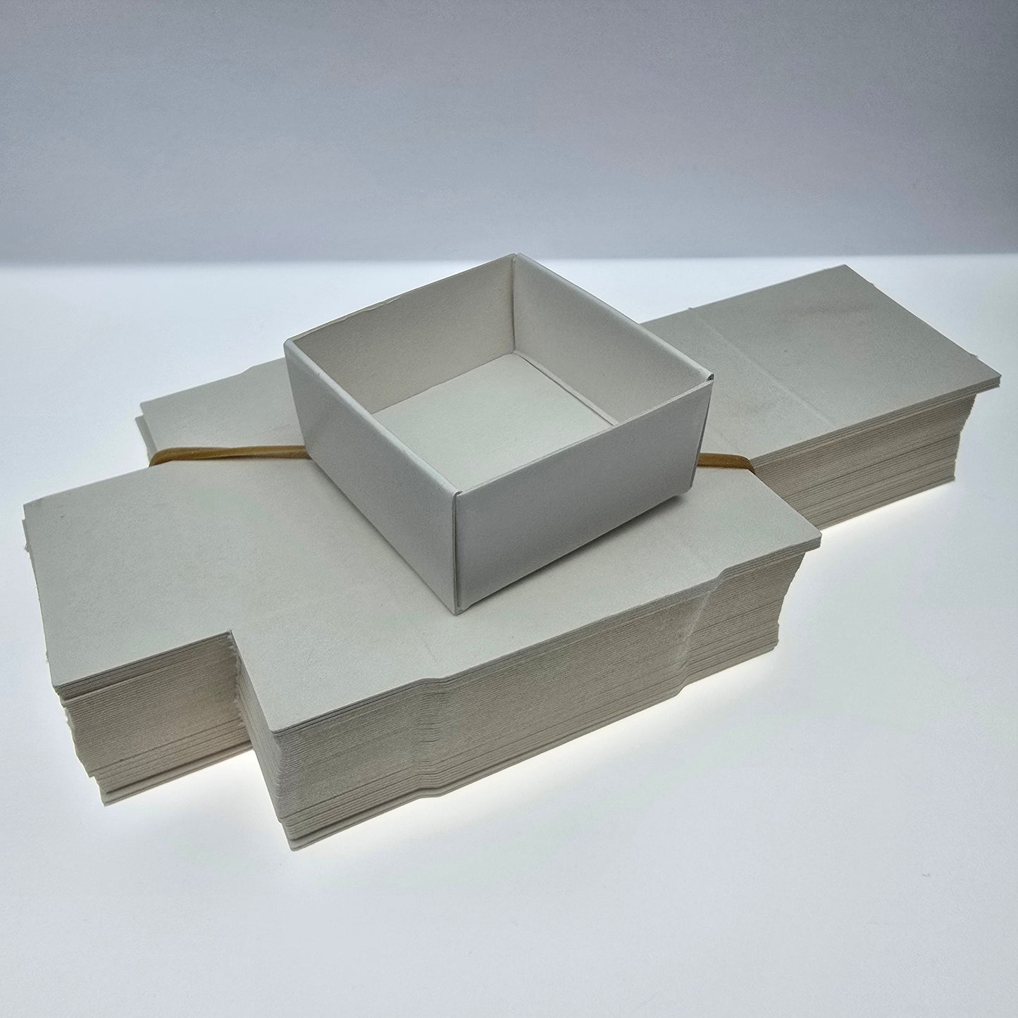 50 Stk. Faltschachteln für Mineralien, 40x40x20 mm, Karton offene Box Schachtel