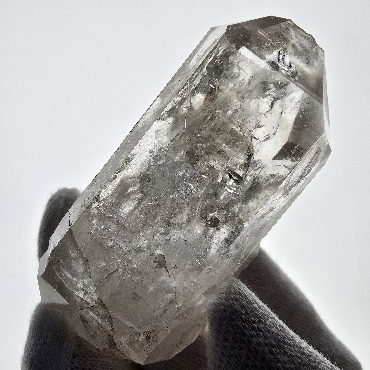 Squelette Fantôme Quartz Fumé DT Sceptre Valentine Pocket Goboboseb Namibie 66*37*24mm