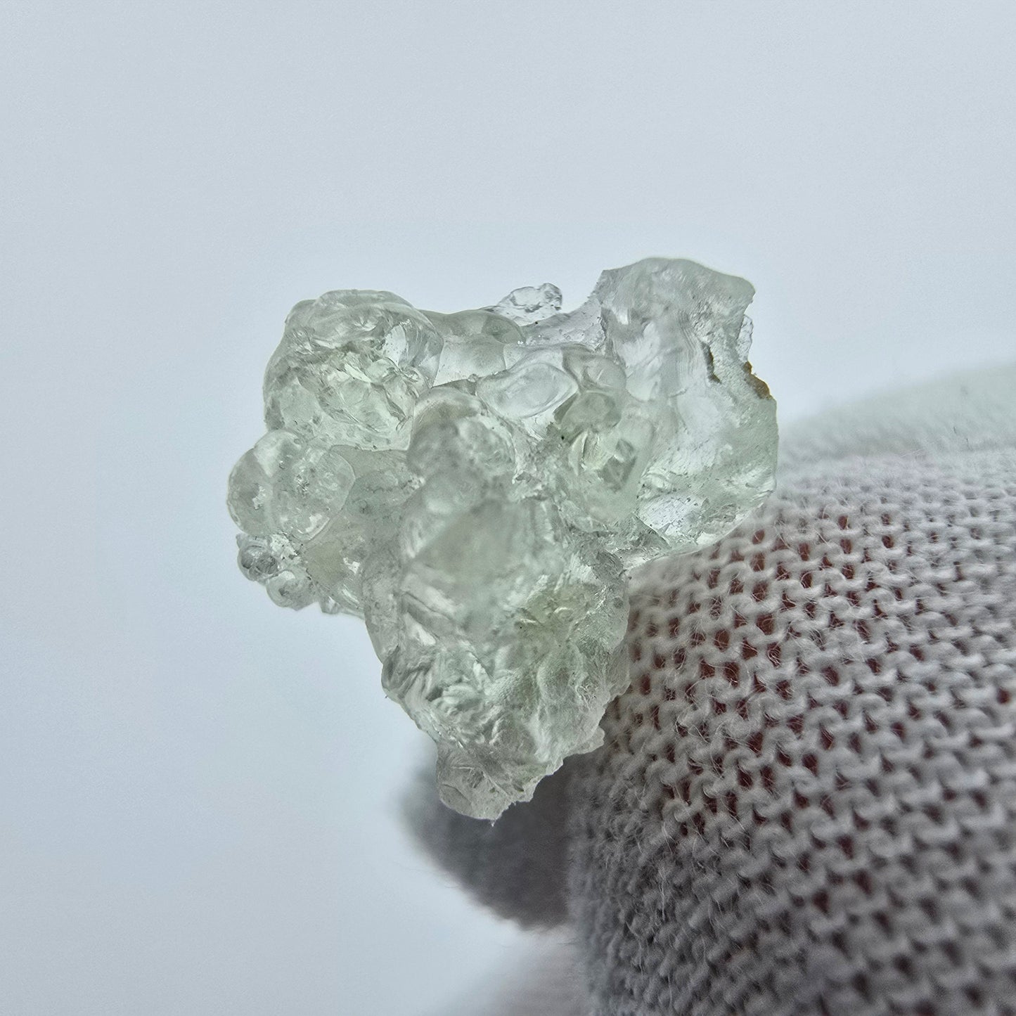 Seltene Hyalit, UV Opal Stufe Erongo, Namibia 11*11*7mm Mineraliensammlung