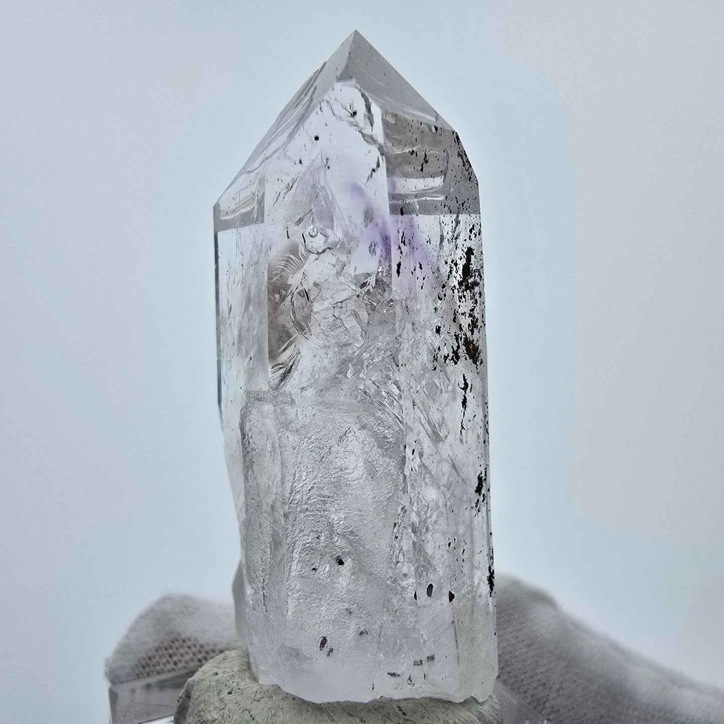 Enhydro Phantom Amethyst 2x Blase Streep Mine Goboboseb Namibia 48*21*16mm