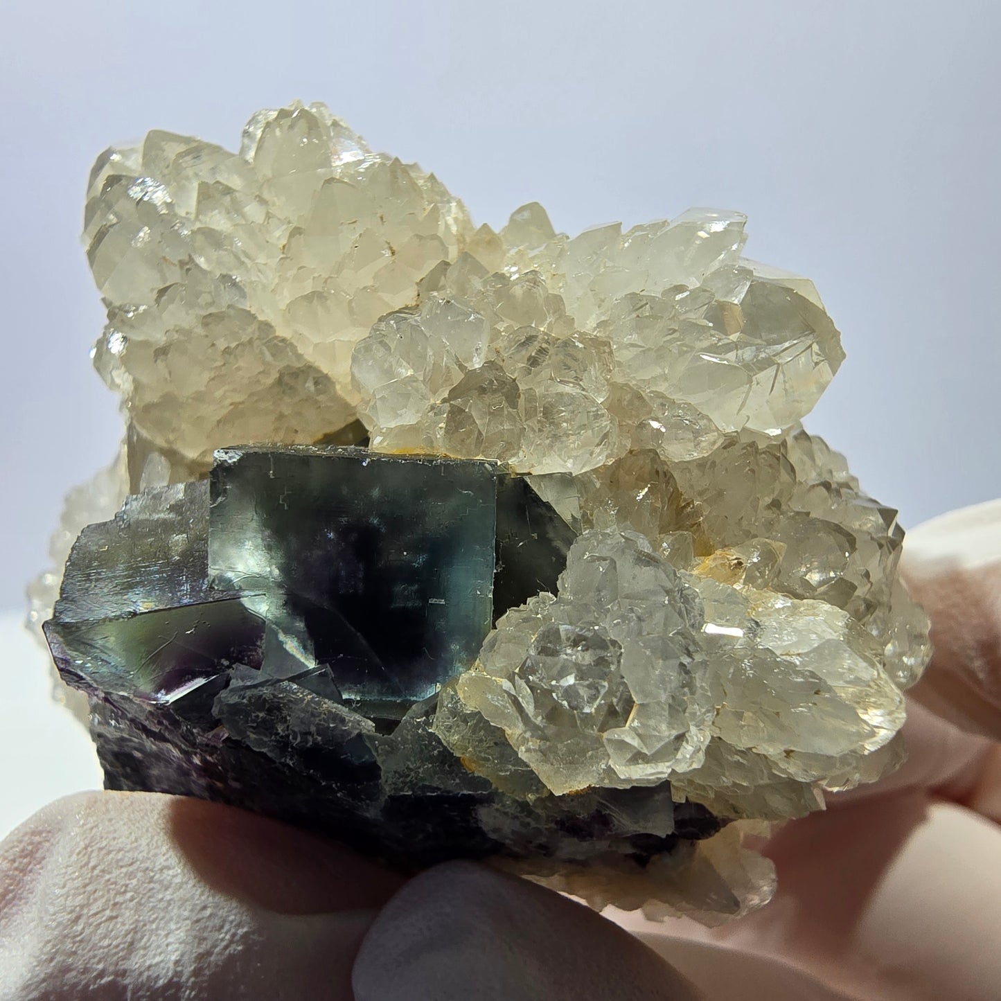 Rare cube de fluorite fantôme, spécimen de quartz vert violet Okorusu Namibie 53*49*38mm