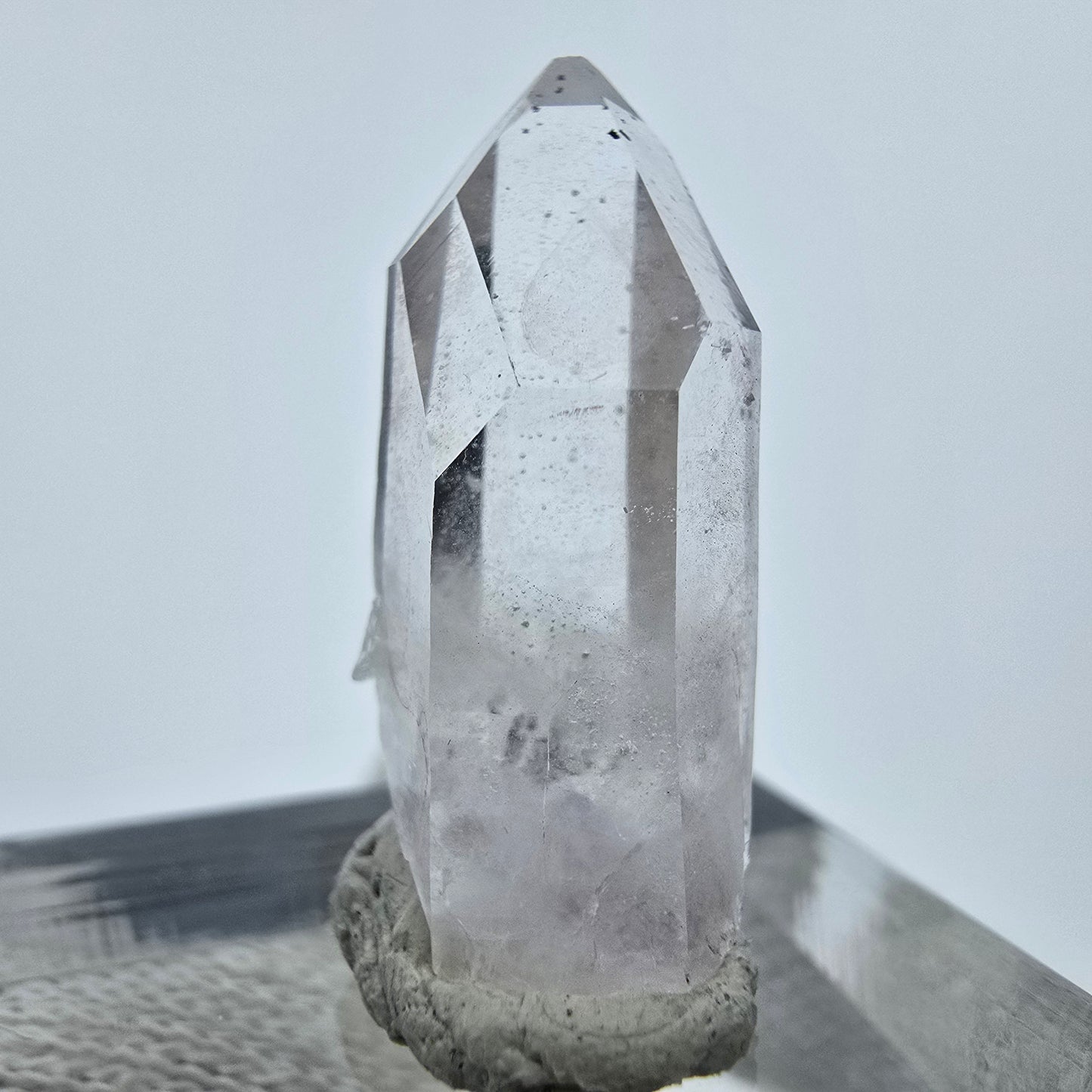 Klarer Phantom Hämatit Quarz Kristall Streep Mine, Goboboseb, Namibia 25*10*9mm