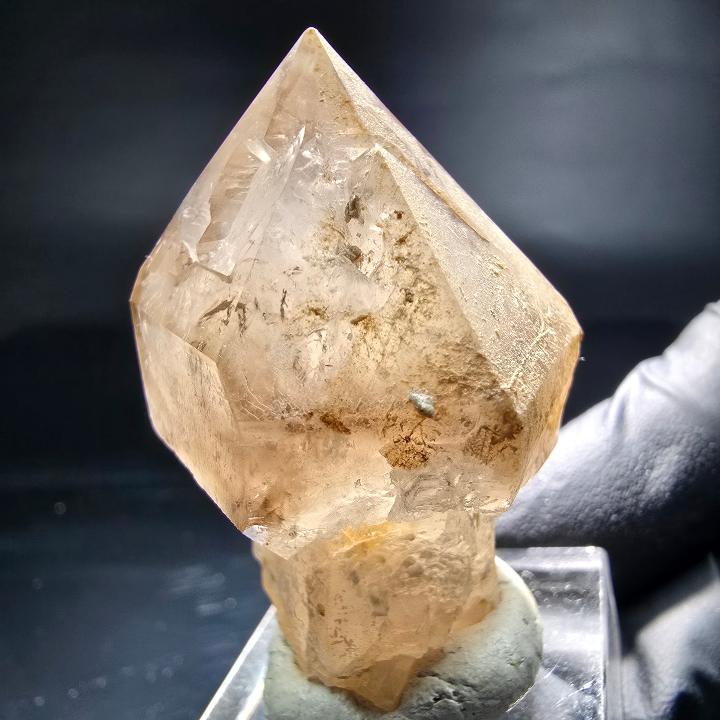 Schöne Phantom Rauchquarz Zepter Spitze Erongo, Namibia 44*31*26mm Sammlung