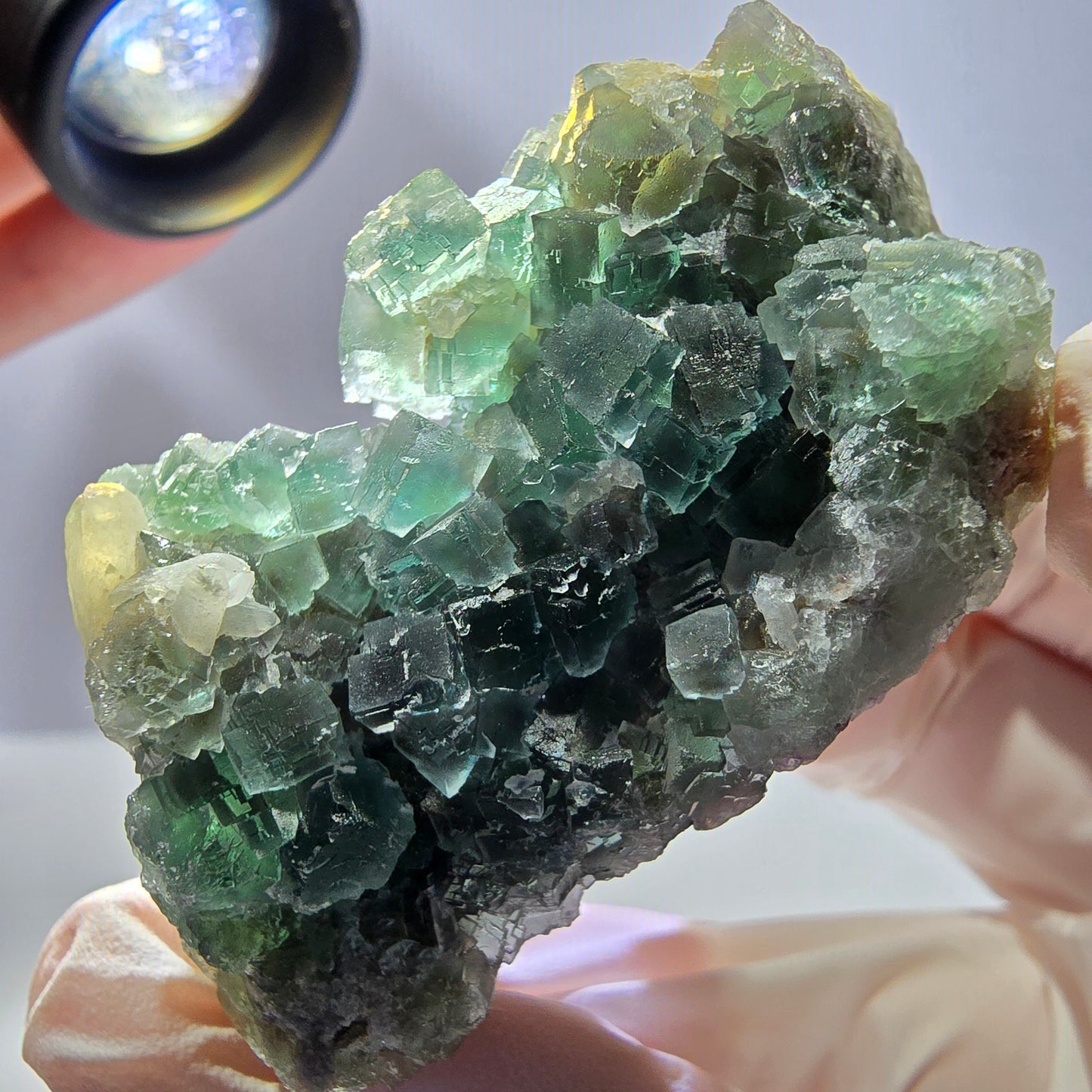 Rare cube de fluorite fantôme, spécimen de quartz vert Okorusu, Namibie, 55 x 33 x 24 mm