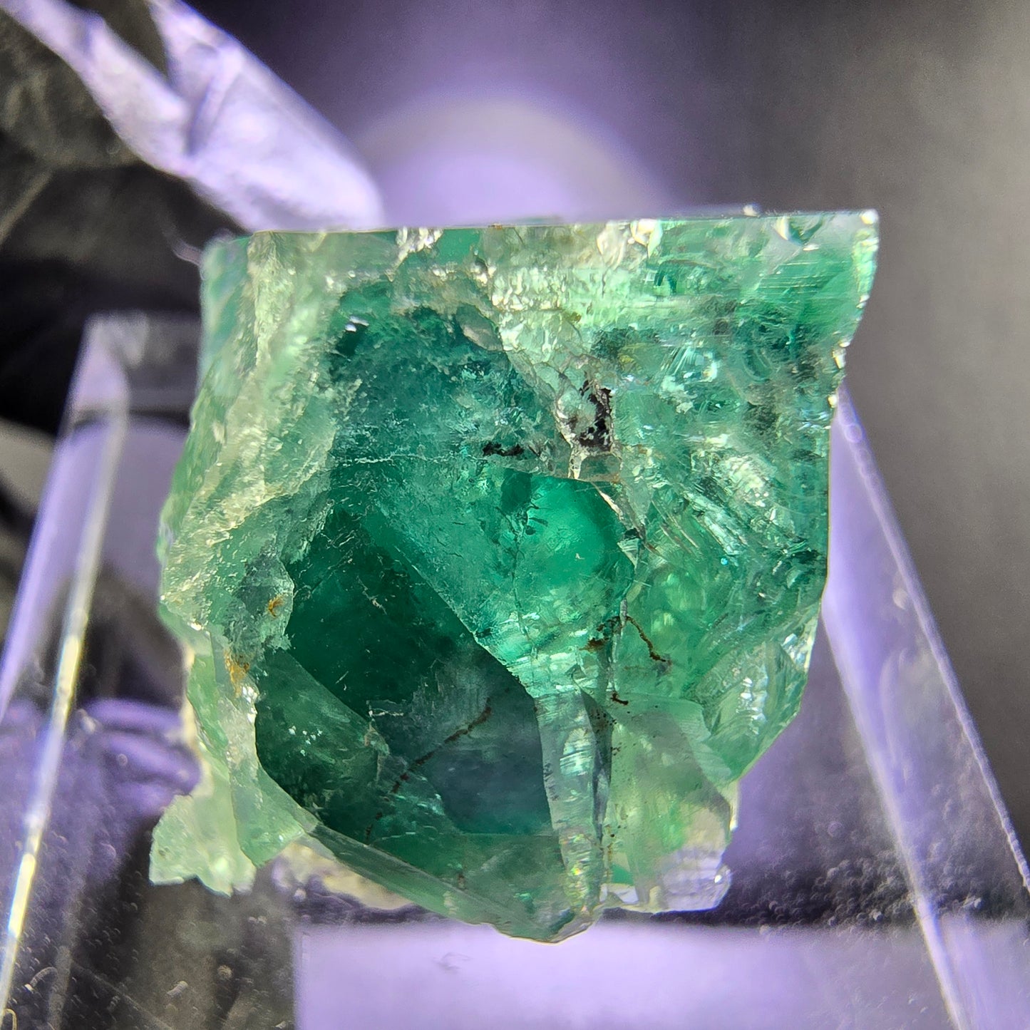 Klarer Fluorit Würfel grün 23*18*13mm Okorusu, Namibia Mineraliensammlung