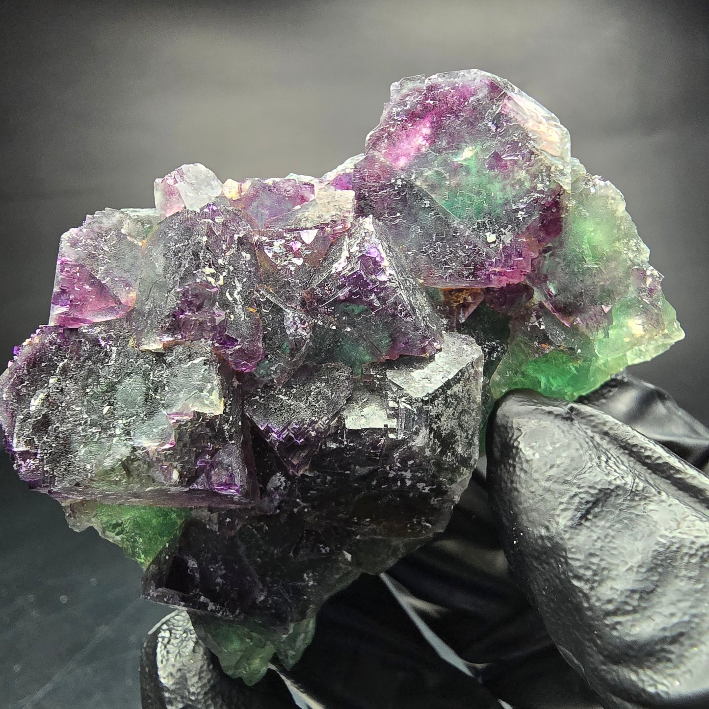 Seltene zonare Fluorit Würfel Stufe parkettiert Okorusu, Namibia 66*47*30mm