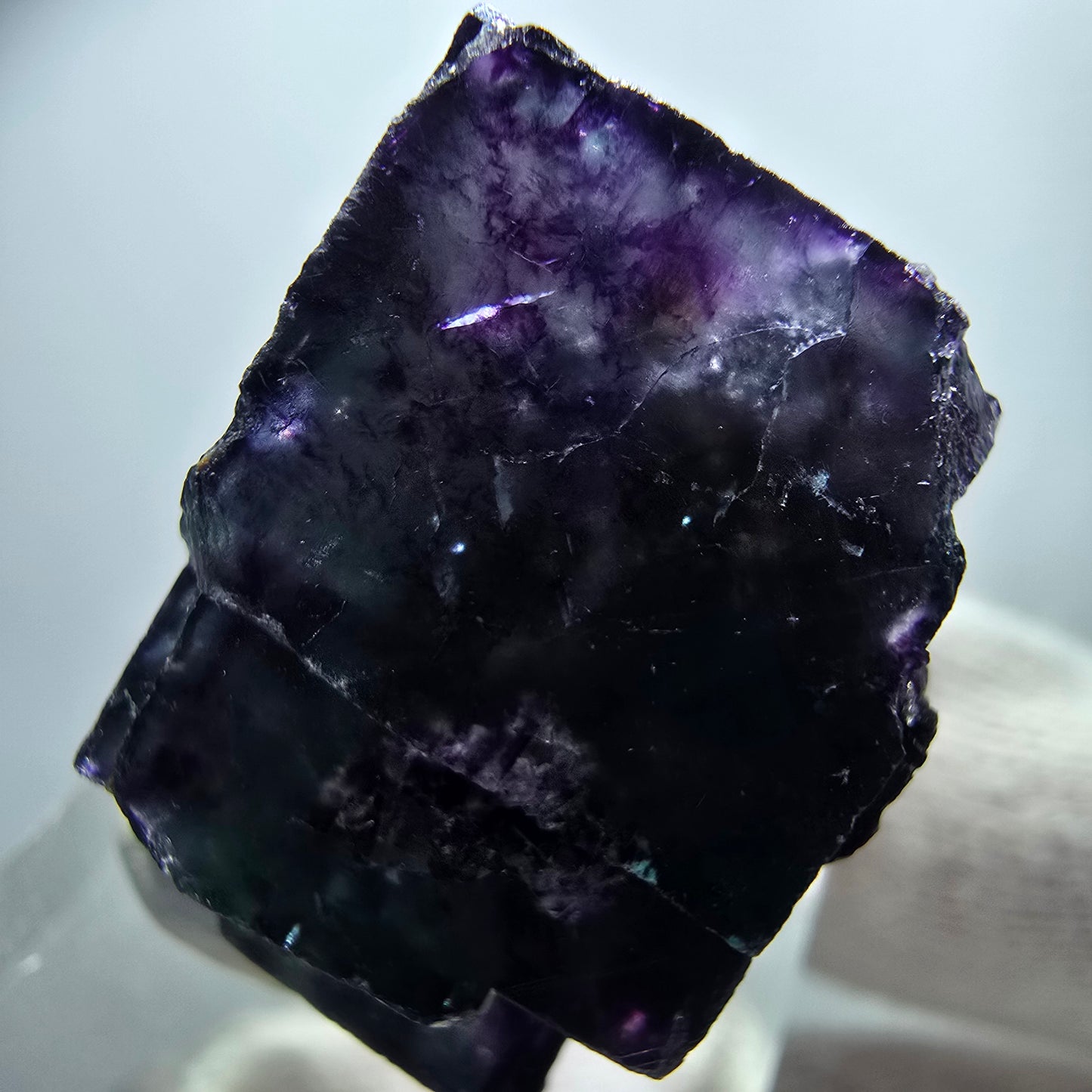 Spécimen rare de cube de fluorite fantôme, vert zonal et violet, Okorusu, Namibie, 31 x 24 x 21 mm