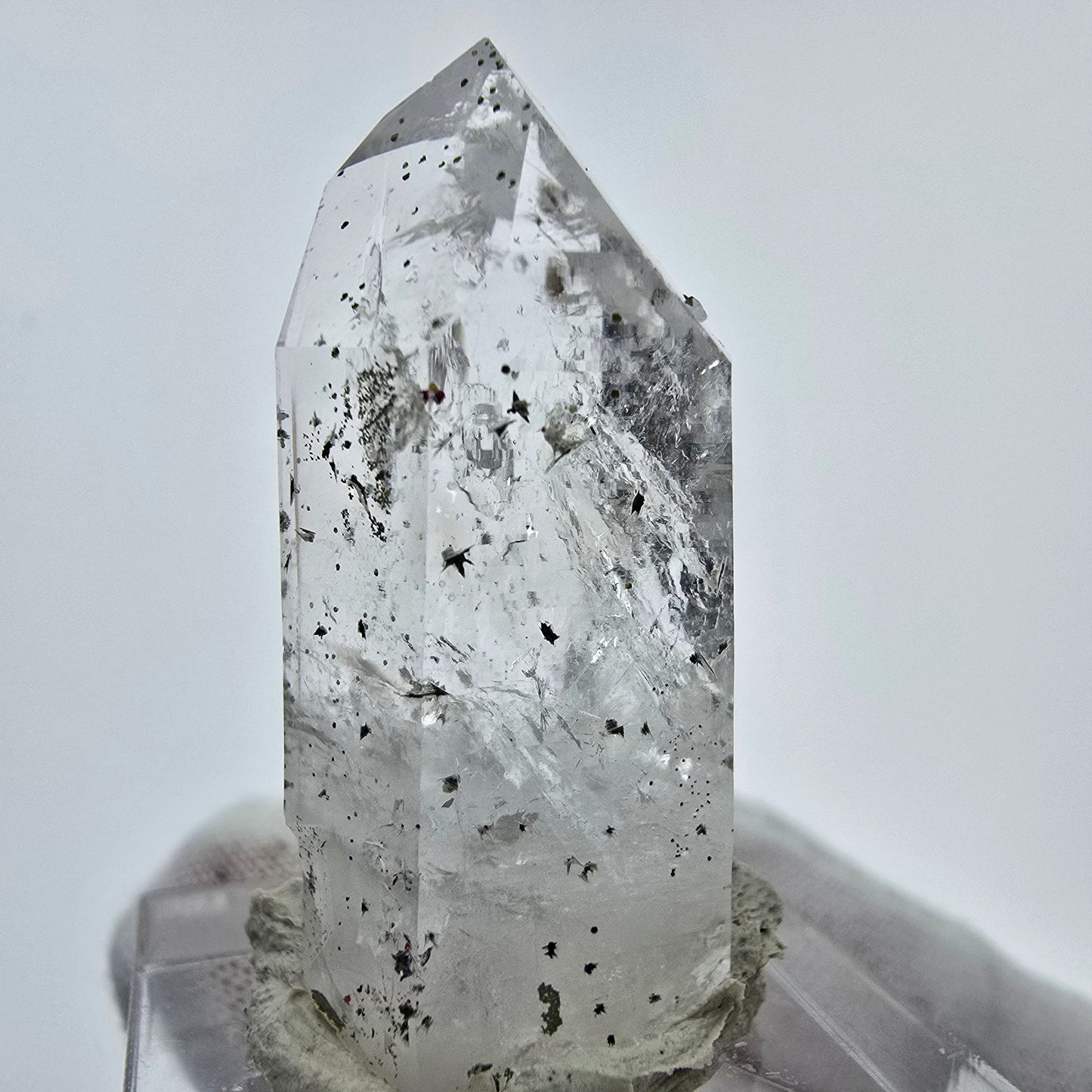 Enhydro Phantom Hämatit Quarz Kristall Streep Mine Goboboseb, Namibia 35*16*15mm