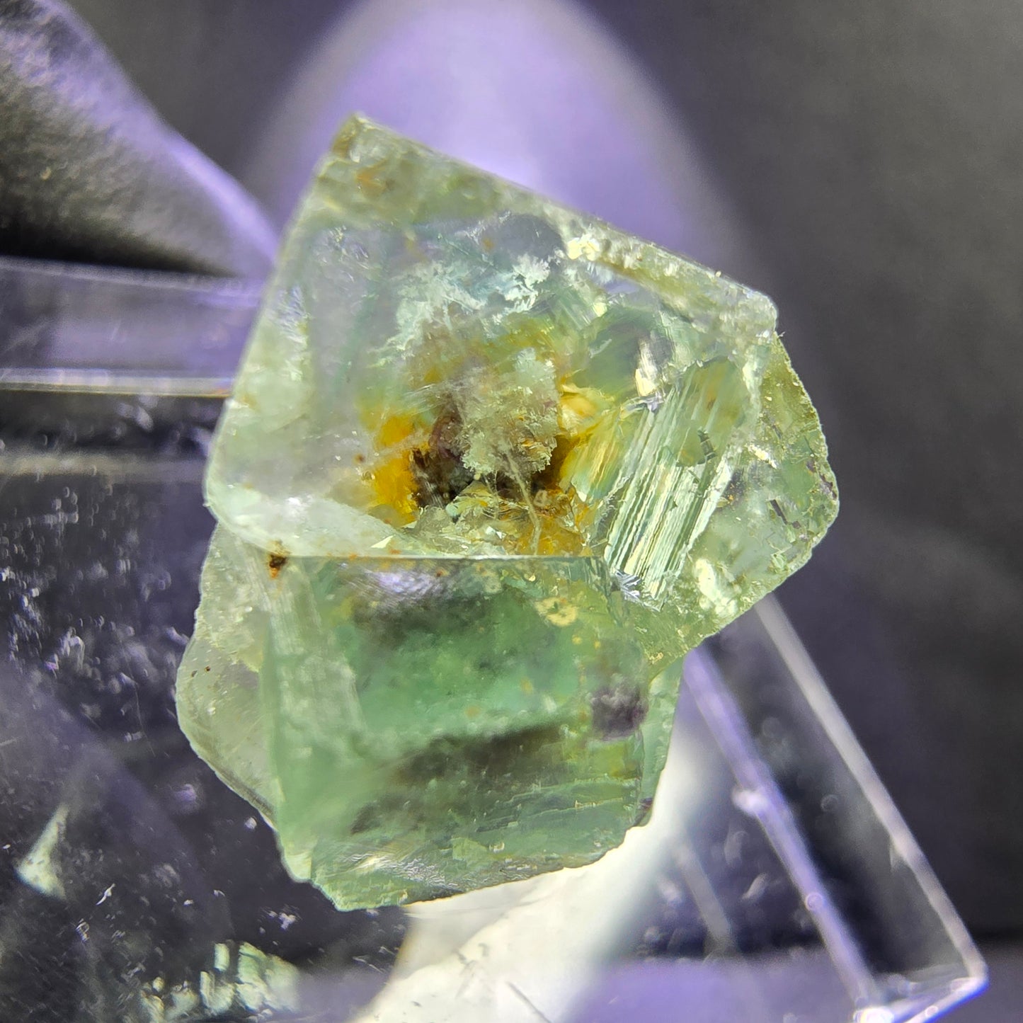 Seltene klare Phantom Fluorit XX Stufe mit Einschlüssen 19*15*9mm aus Okorusu, Namibia