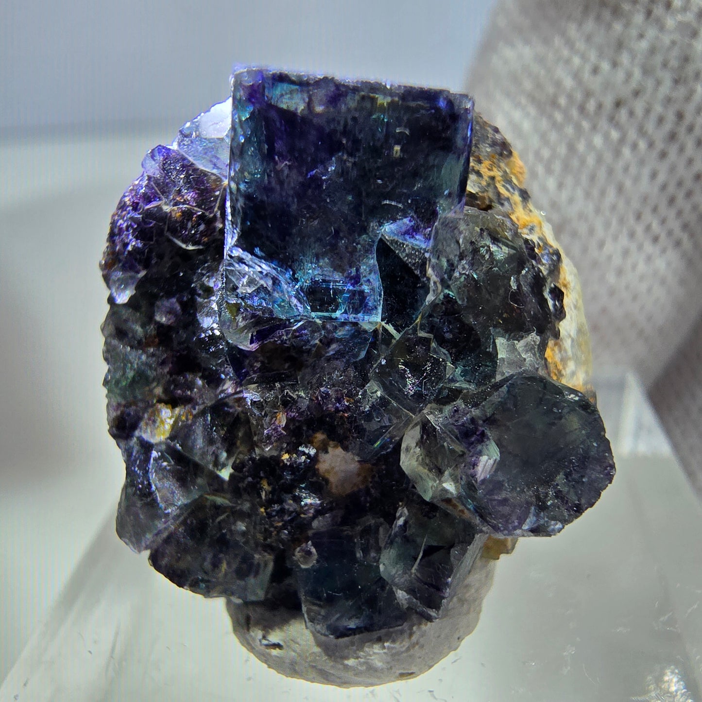 Spécimen rare de cube de fluorite fantôme, vert zonal et violet, Okorusu, Namibie, 23 x 21 x 13 mm