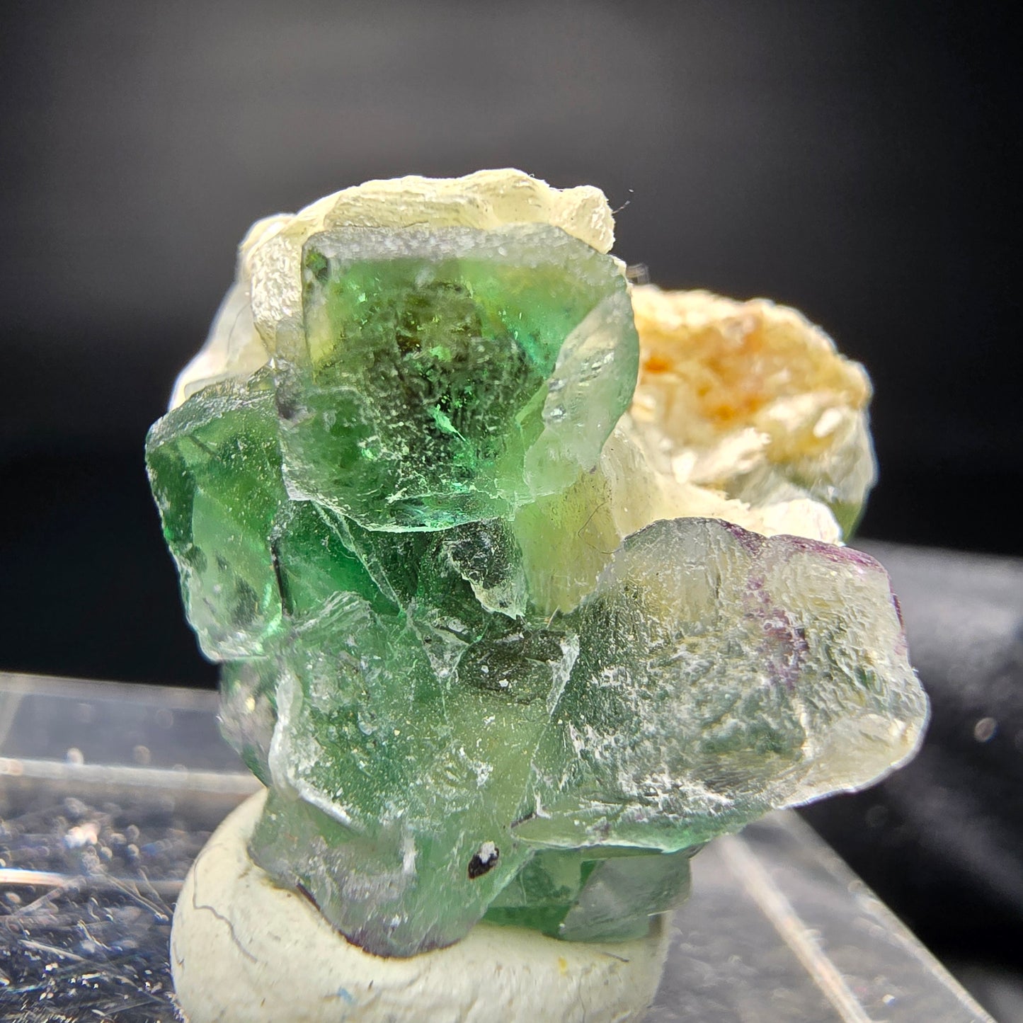 Phantom Fluorit auf Muskovit Stufe Erongo Namibia 19*17*11mm Mineraliensammlung