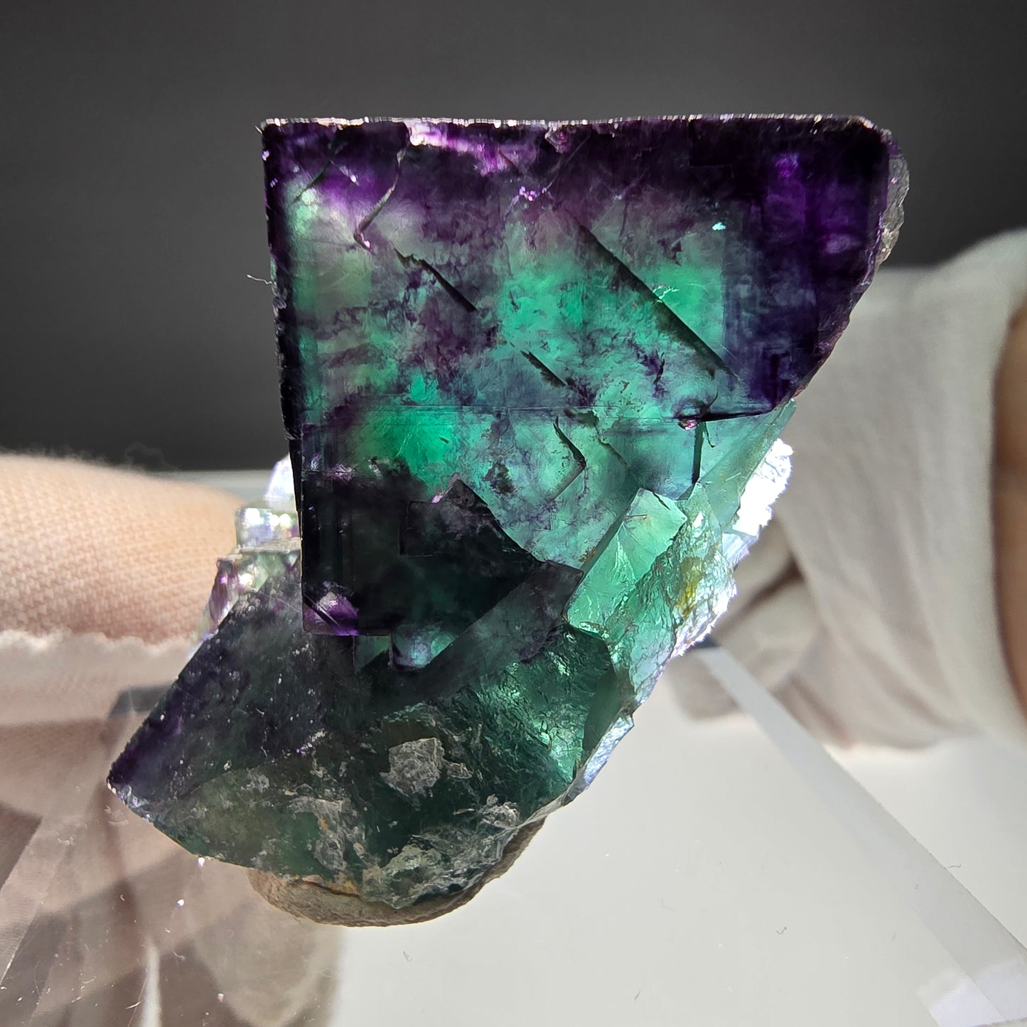 Seltene Phantom Fluorit Würfel Stufe Tie-Dye Pocket, Okorusu, Namibia 47*31*31mm