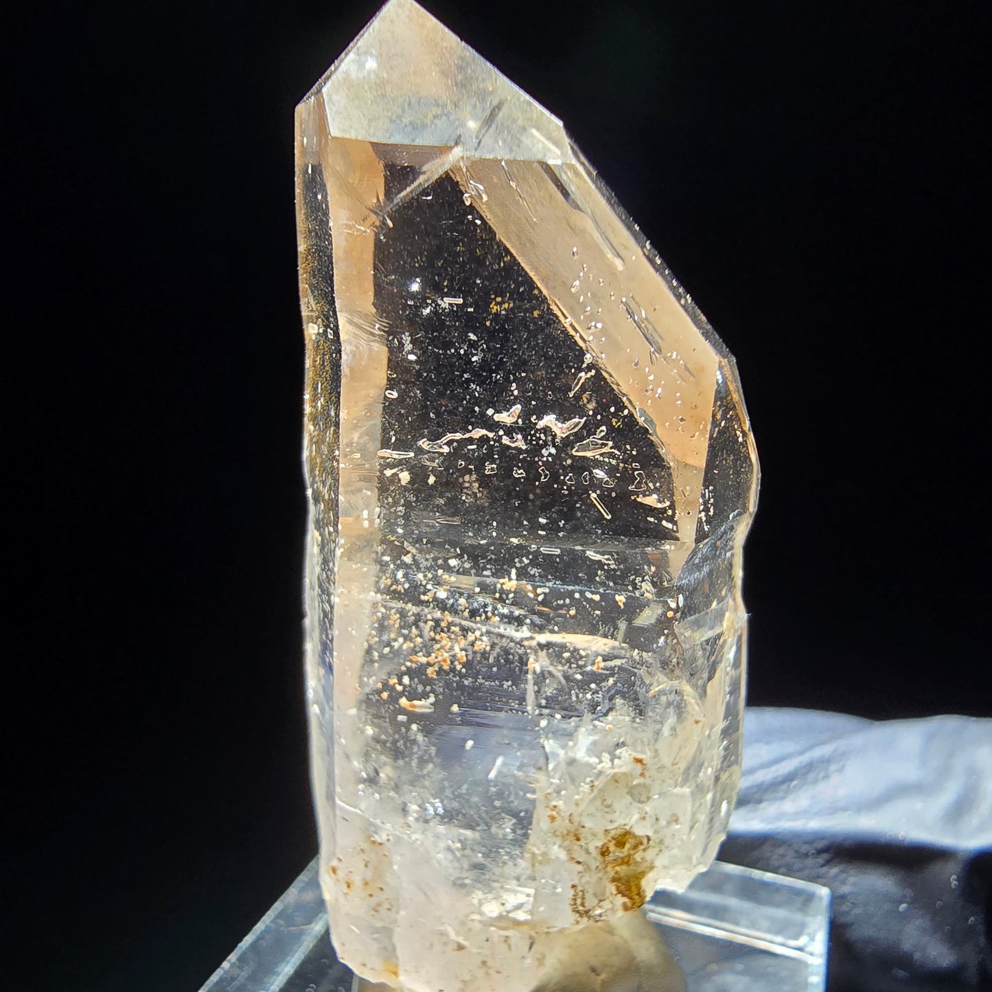 Klare Phantom Rauchquarz Zepter Spitze Goboboseb, Namibia 45*20*11mm Sammlung