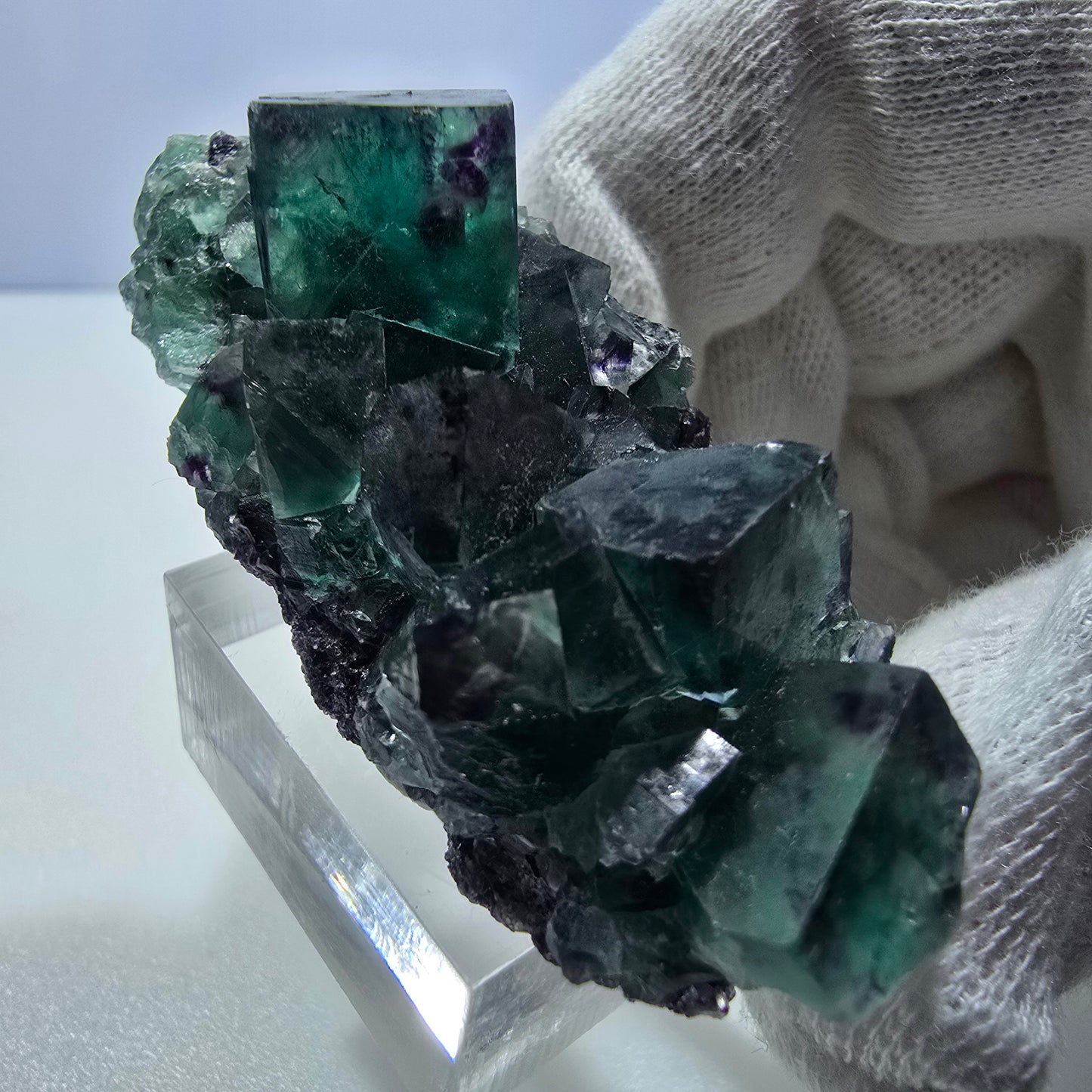 Seltene Phantom Fluorit Würfel Stufe zonal grün lila Okorusu, Namibia 60*28*19mm