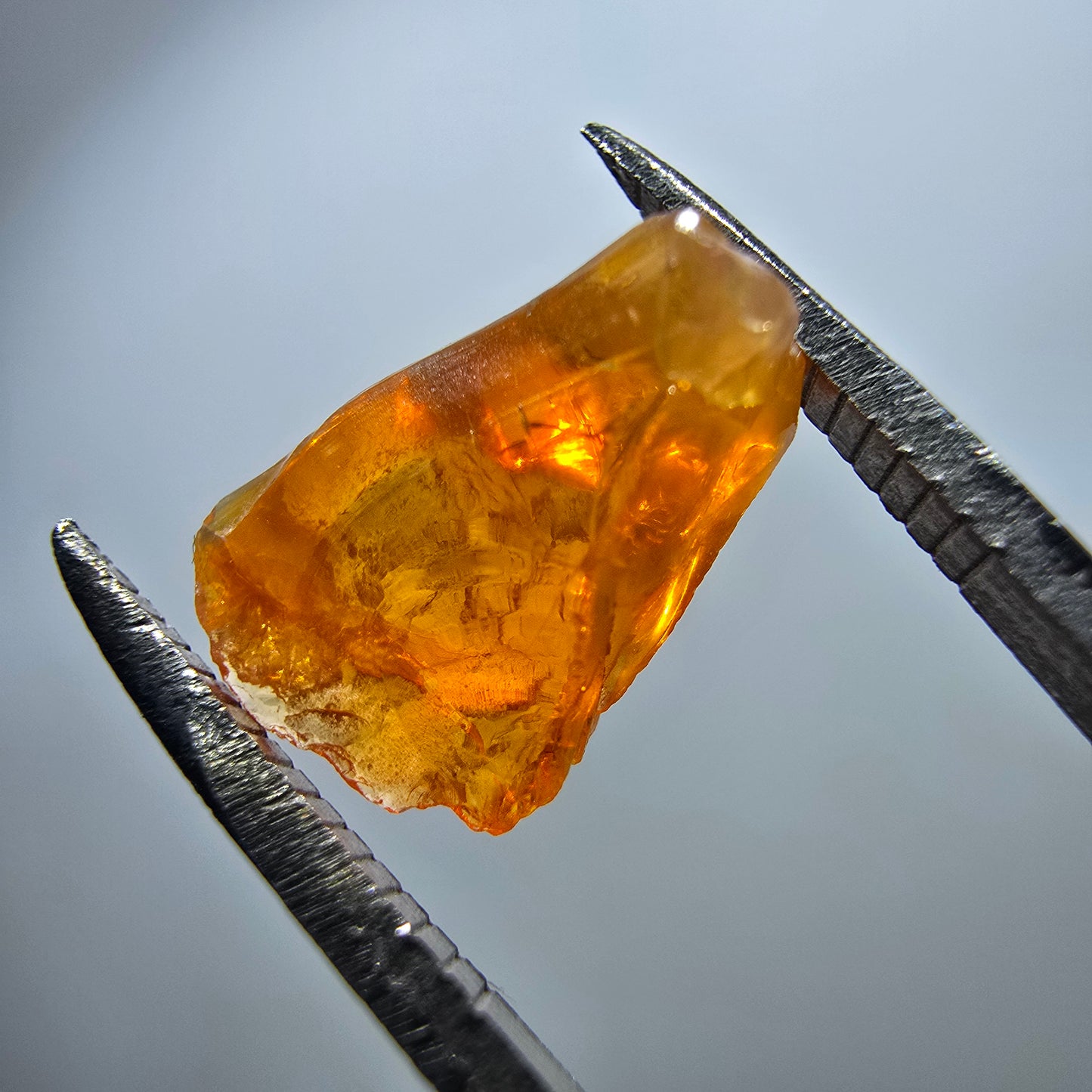 Seltener Feueropal Kristall, rot orange Mexiko 12*9*6mm