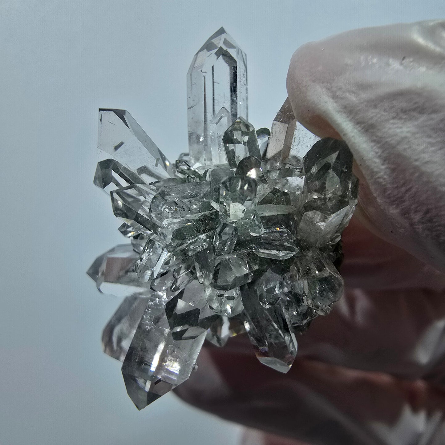 Quartz Starburst, spécimen de chlorite, mine Streep, Goboboseb, Namibie, 32 x 25 x 20 mm