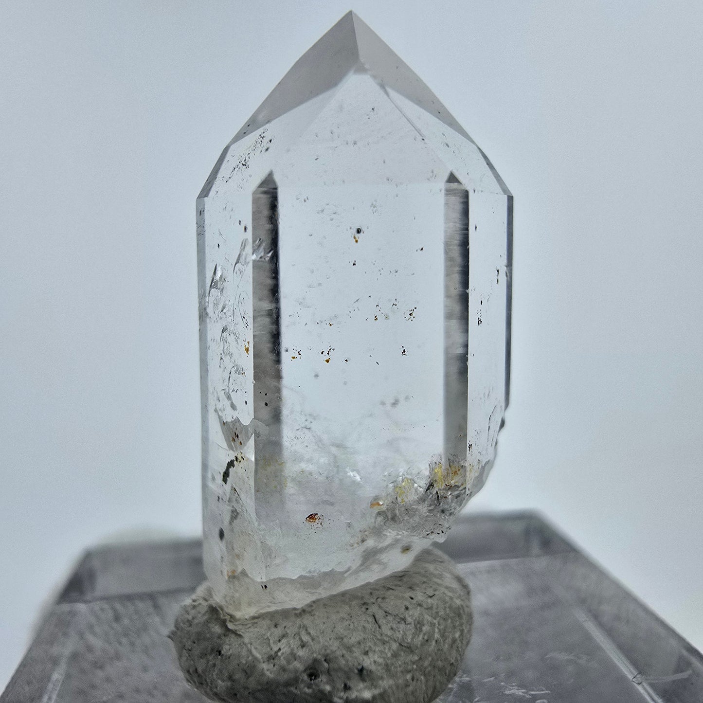 Klarer Phantom Hämatit Quarz Kristall Streep Mine, Goboboseb, Namibia 27*13*10mm