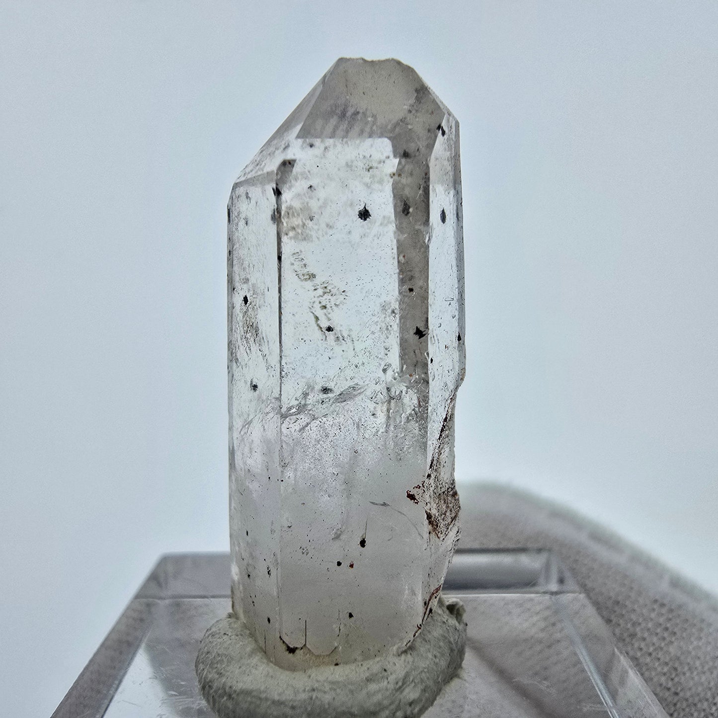 Klarer Phantom Hämatit Quarz Kristall Streep Mine, Goboboseb, Namibia 32*11*11mm