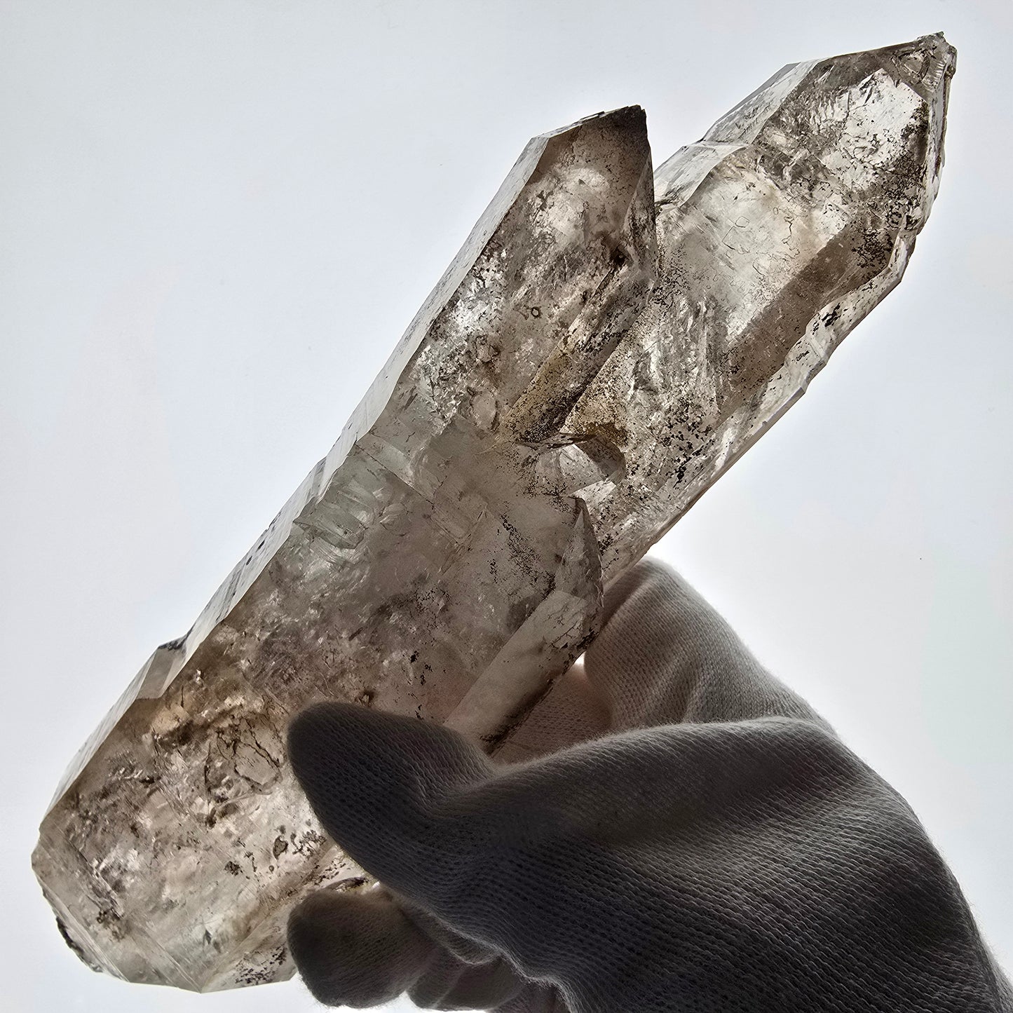 Sceptre XL Enhydro Skeleton Smoky Quartz DT, 4x Bubble Valentine Pocket, Namibie 233 x 54 x 47 mm