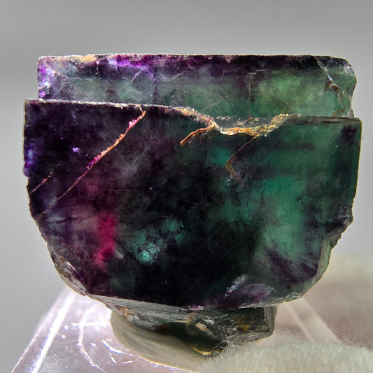 Rare Phantom Fluorite Cube Tier Tie-Dye Pocket, Okorusu, Namibie 30*25*22mm