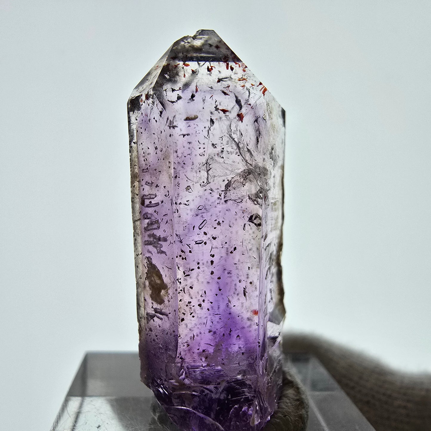 Harlequin Phantom Skeleton Améthyste, UV Calcite Valentine Pocket Namibie 35*15*13mm