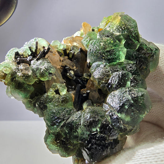 Fluorite fantôme Schörl Tourmaline Hyalite Quartz fumé Erongo Namibie 77*60*57mm