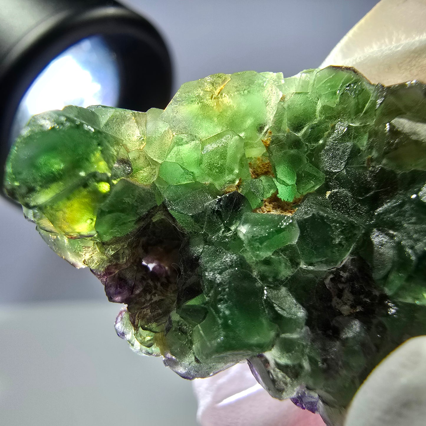 Cube de fluorite fantôme, zonal, spécimen de muscovite, Erongo, Namibie, 40 x 23 x 17 mm