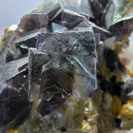 Bunte Phantom Fluorit Würfel Schörl Turmalin Muskovit Erongo, Namibia 72*58*48mm