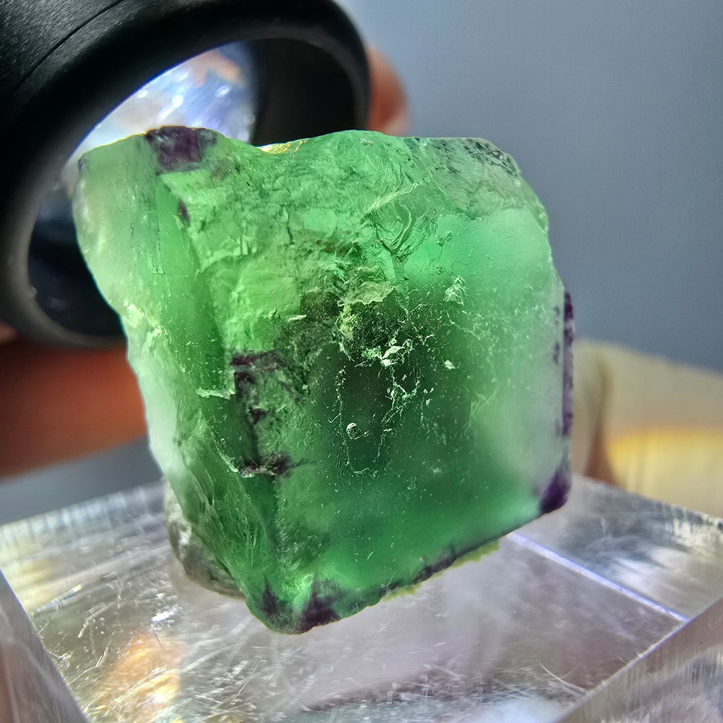 Cube de fluorite fantôme parqueté, zonal, vert violet Okorusu, Namibie 18*17*15mm