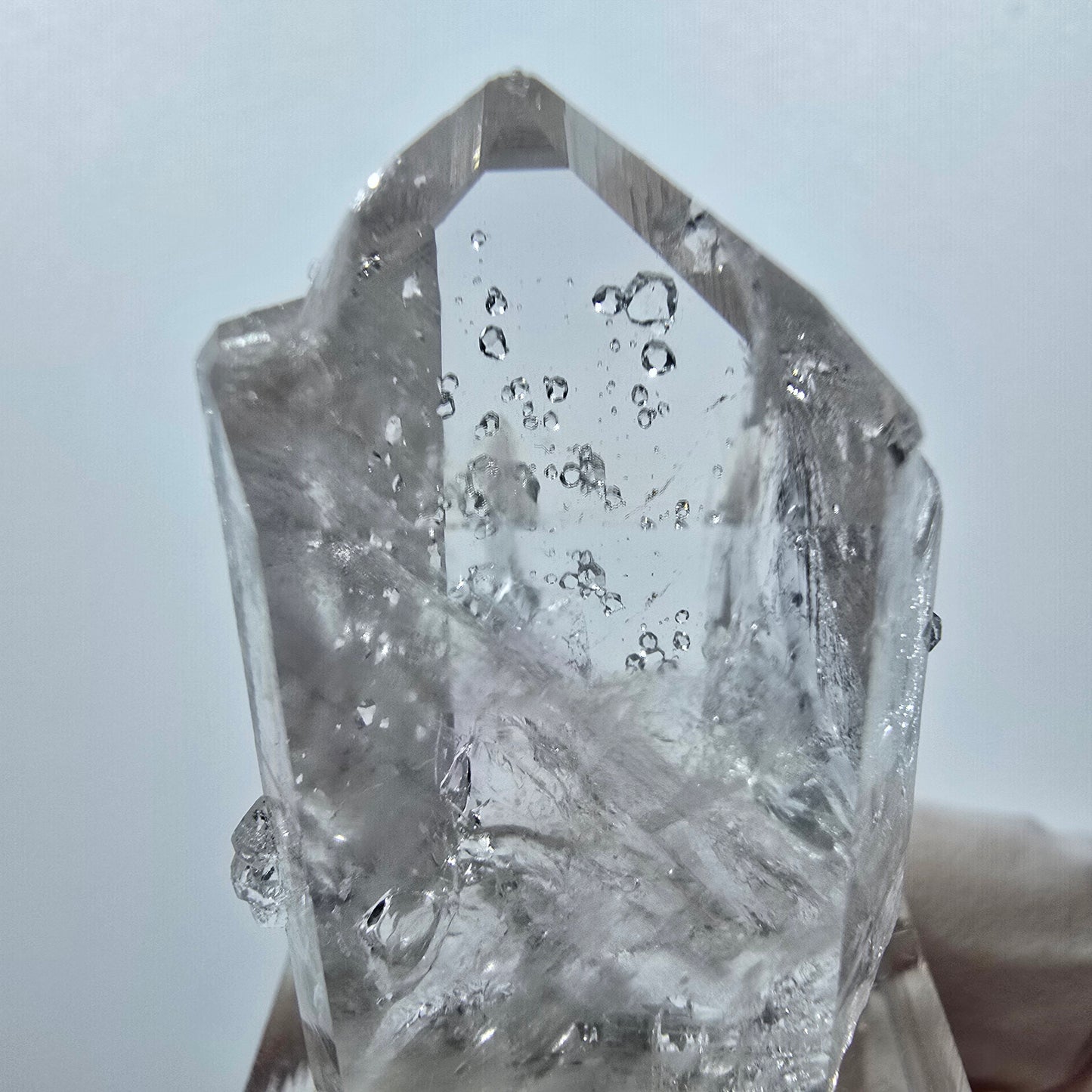 Enhydro Quarz mit Analcim, 2x Blase Streep Mine, Goboboseb, Namibia 38*24*15mm