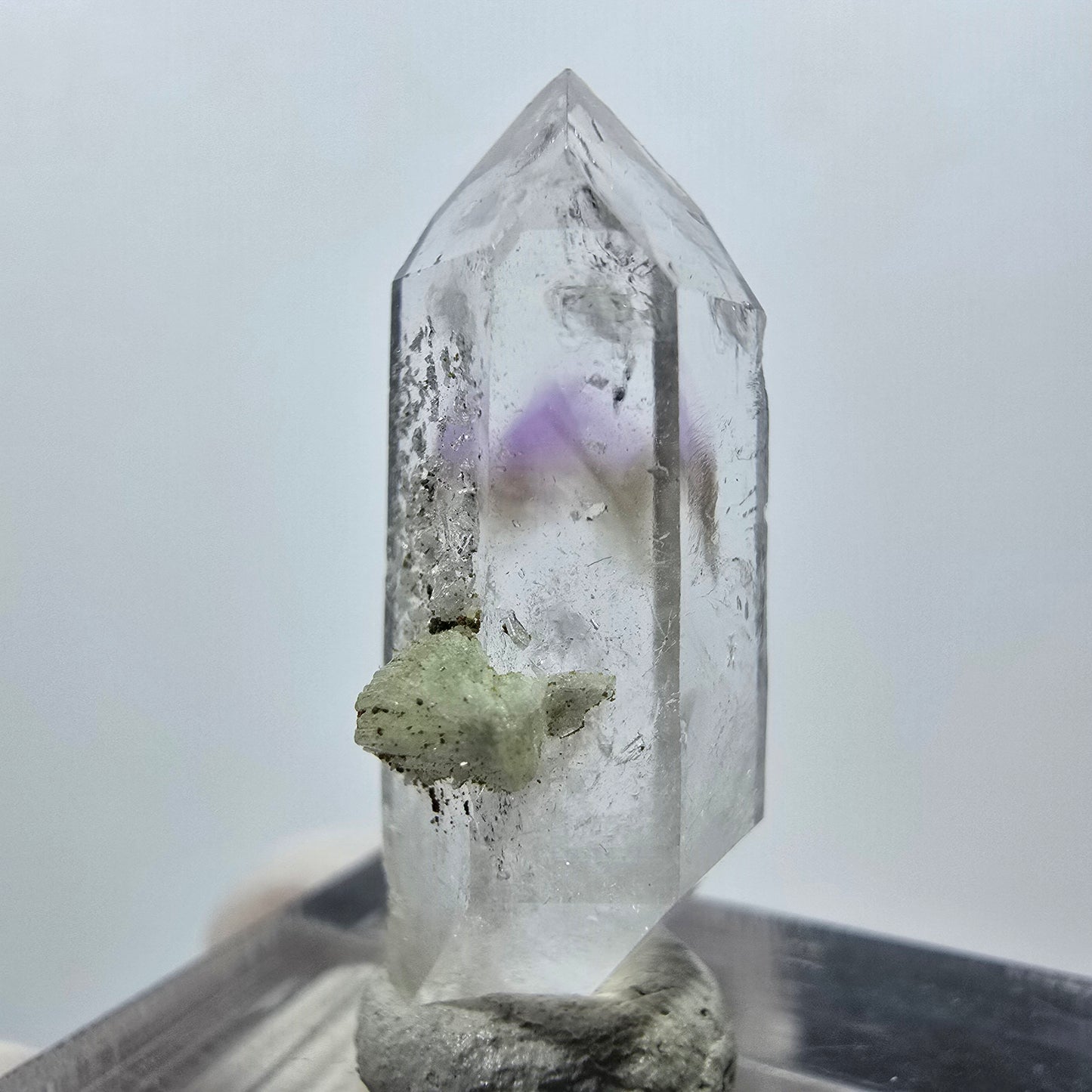 Améthyste fantôme DT, mine Prehnite Point Streep, Goboboseb, Namibie, 28 x 13 x 9 mm