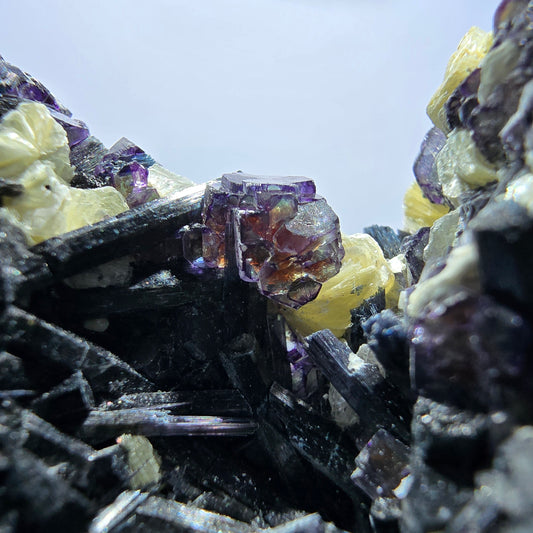 Bunte Phantom Fluorit Schörl Turmalin Muskovit Rauchquarz Erongo, Namibia 99*80*51mm