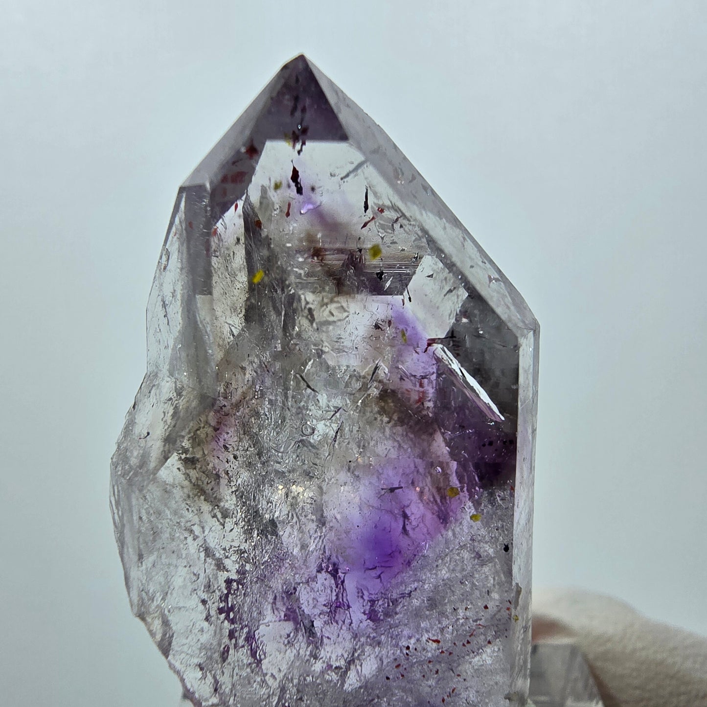 Enhydro Harlequin Phantom Amethyst, 2x Bubble Streep Mine Gobo. Namibie 43 x 22 x 13 mm