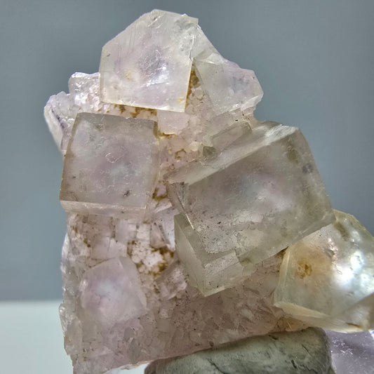 Seltene UV Phantom Fluorit Würfel, Quarz Stufe Brandberg, Namibia 34*29*12mm