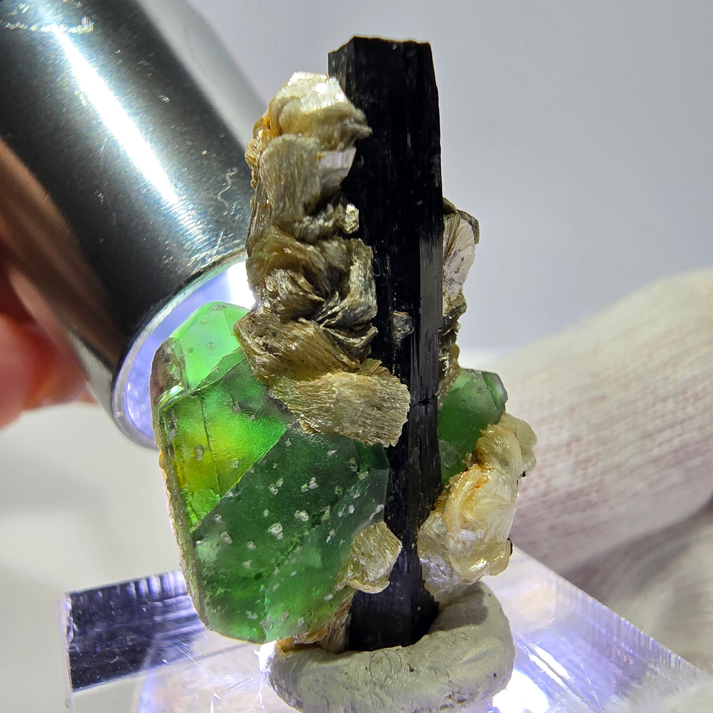 Phantom Fluorit Würfel, Muskovit, Schörl Turmalin Stufe Erongo, Namibia 29*19*17mm