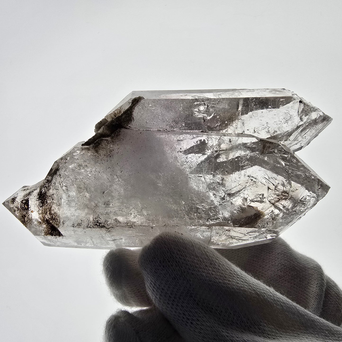 Quartz fumé squelette Enhydro DT, calcite UV, 2x Bubble Valentine Pocket, Namibie 91 x 45 x 27 mm
