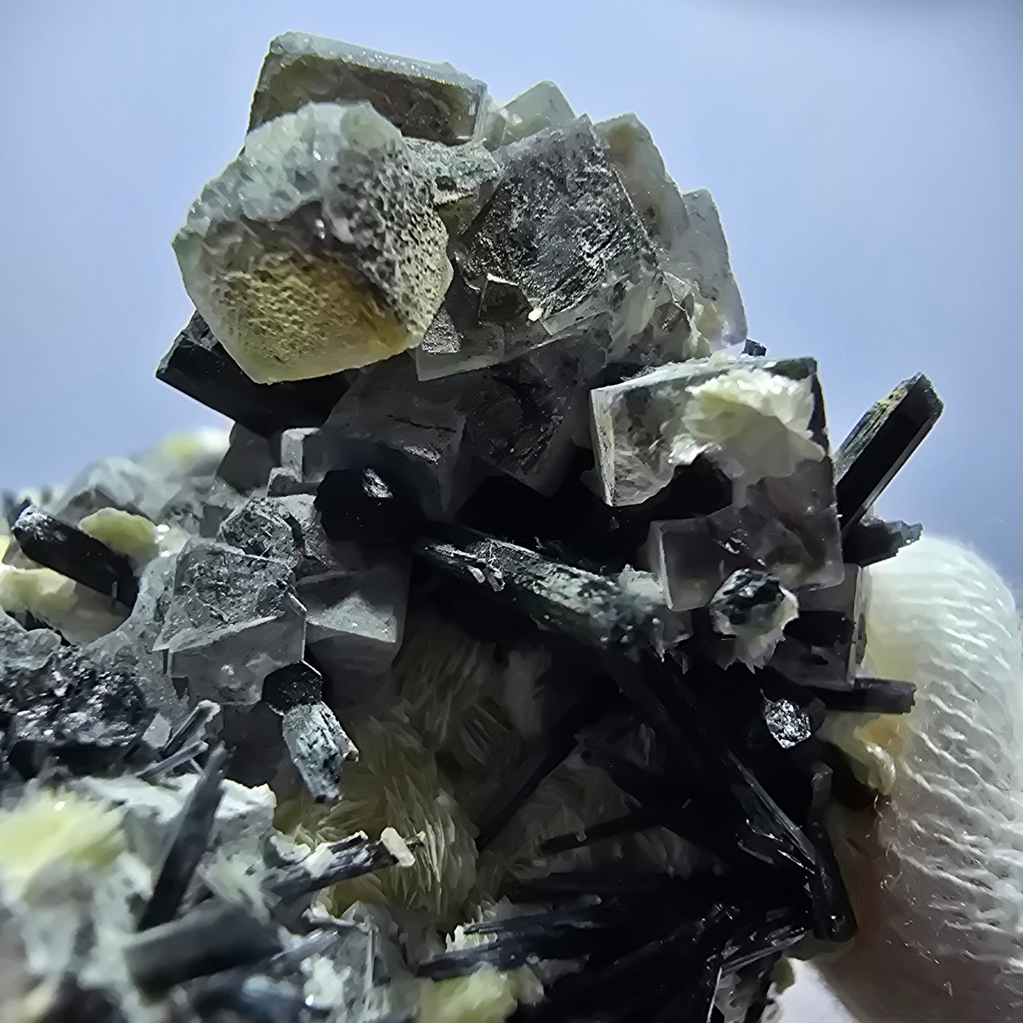Colorful Phantom Fluorite Cubes Schorl Tourmaline Muscovite Erongo, Namibia 95*71*57mm