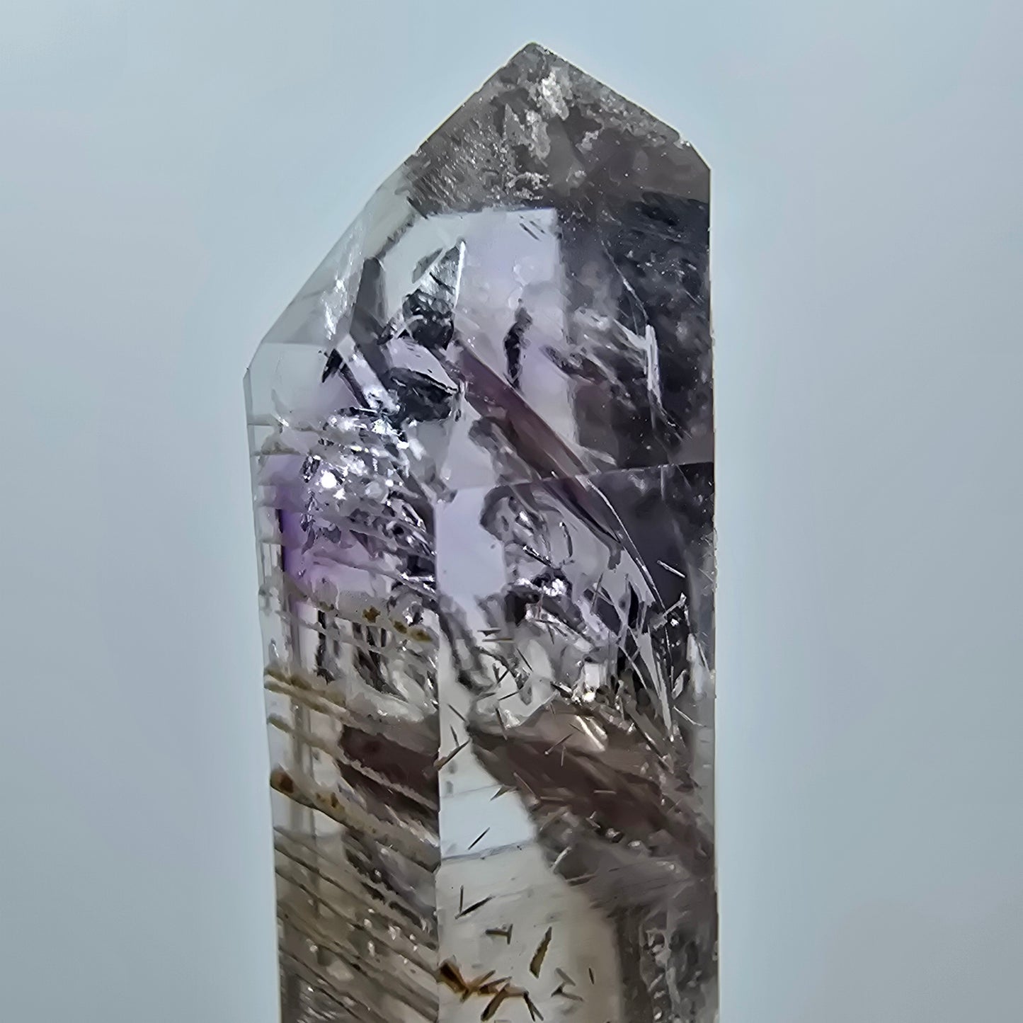 Mine d'améthyste Phantom Point Streep, Goboboseb, Namibie 48 x 14 x 10 mm