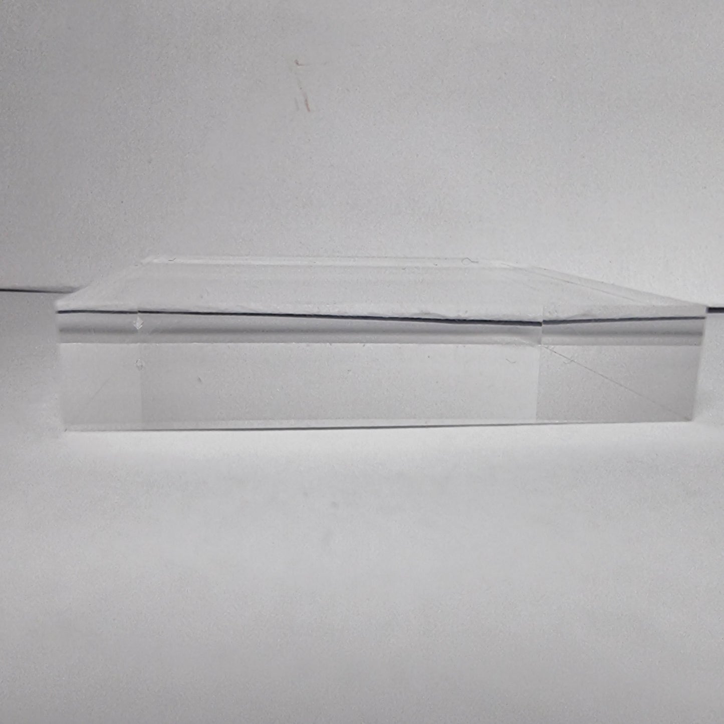 Acryl Sockel für Mineralien Präsentation 50*50*10mm Ständer Platte Standfuß klar