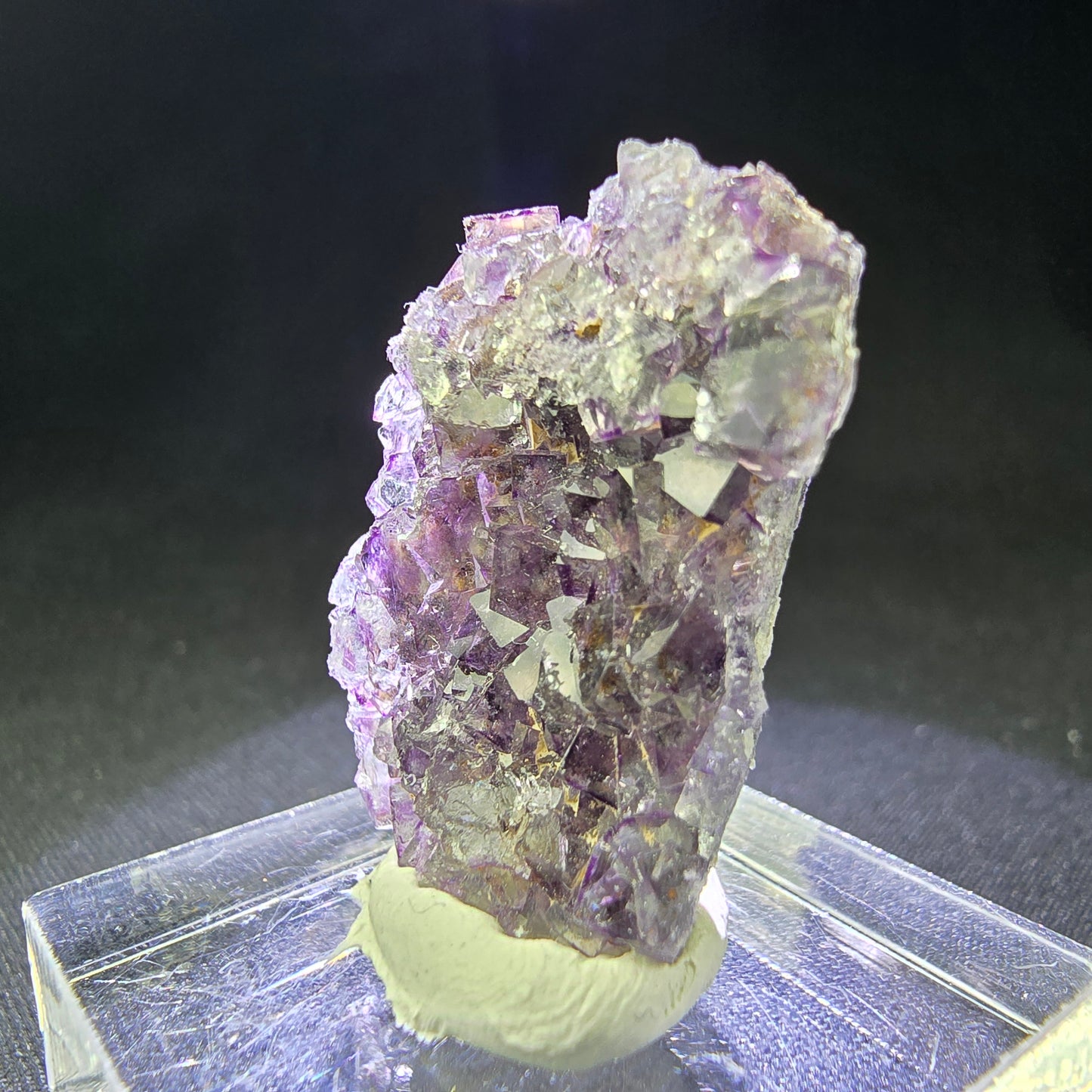 Sehr klare Fluorit Würfel Stufe lila 28*20*7mm Okorusu Mine, Namibia Sammlung