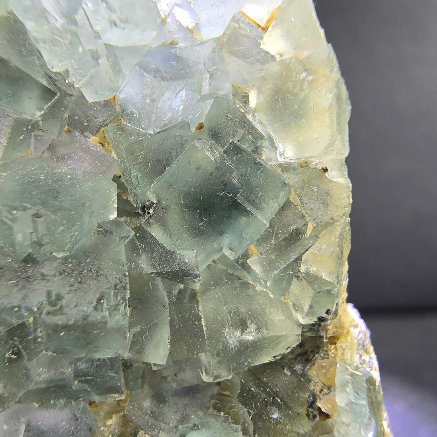 Schöne Phantom Fluorit Würfel Stufe grün 38*34*9mm Okorusu, Namibia Sammlung