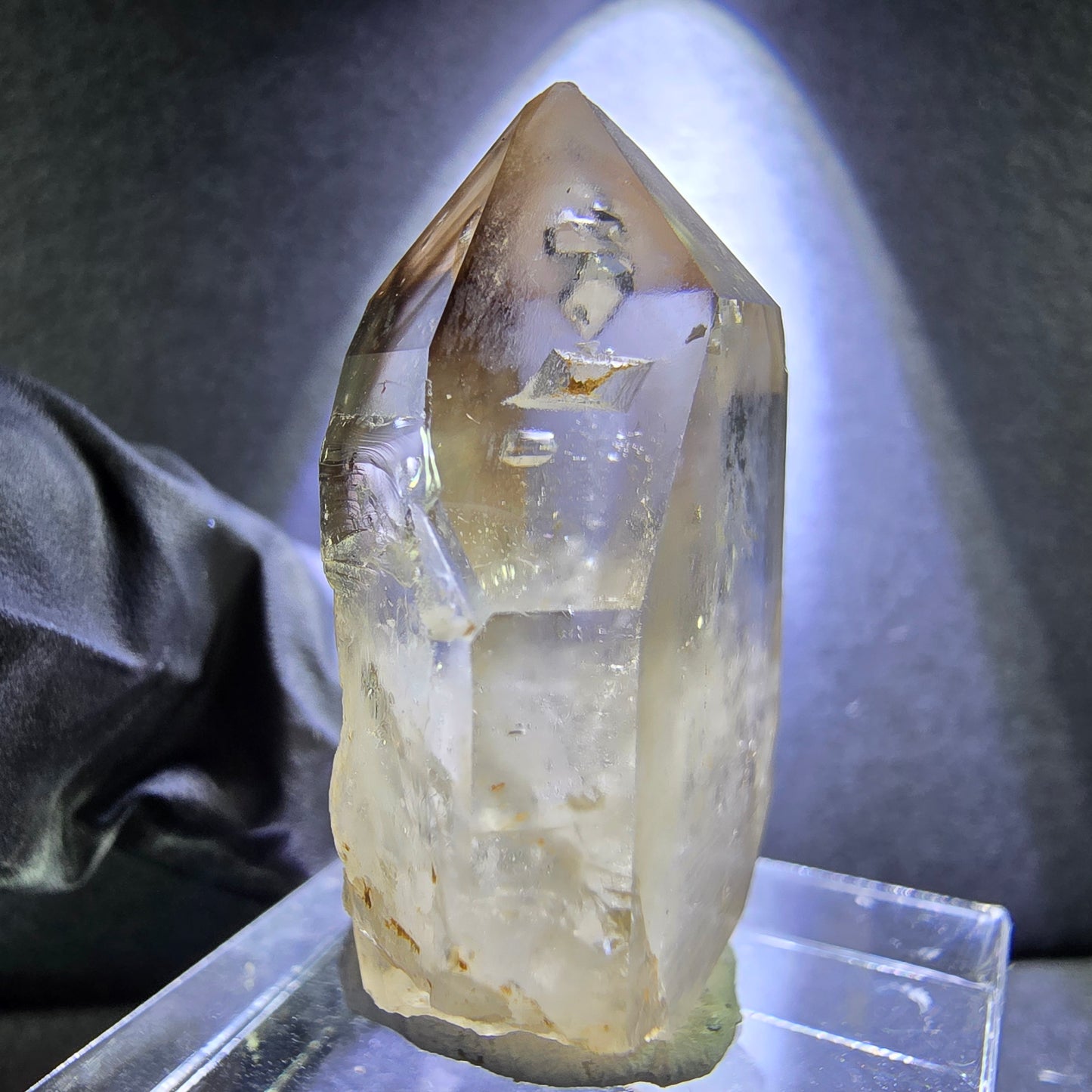 Sehr klare Phantom Rauchquarz Spitze Quarz 32*23*11mm Goboboseb Namibia Sammlung