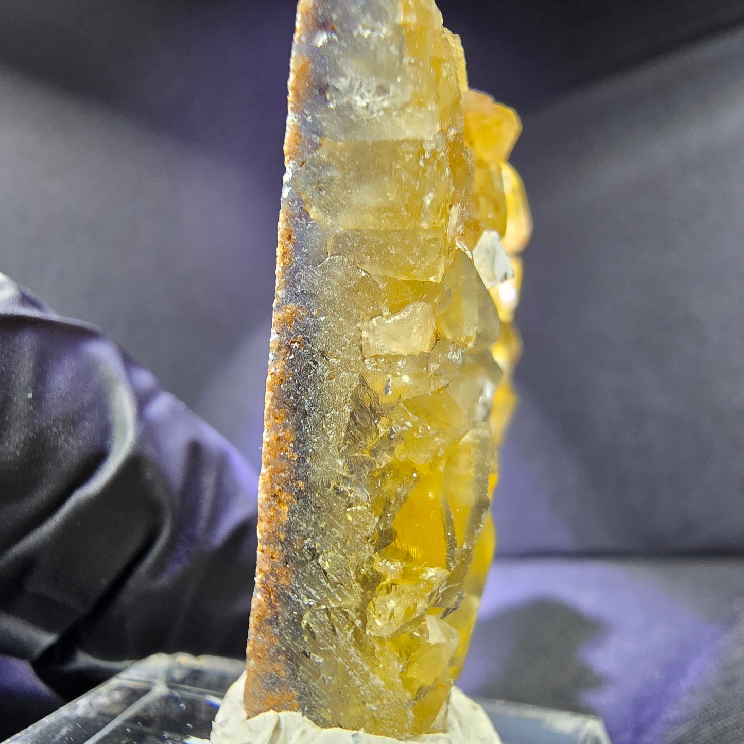 Seltene Honey Pocket Phantom Fluorit Stufe gelb grün 51*34*9mm Okorusu, Namibia