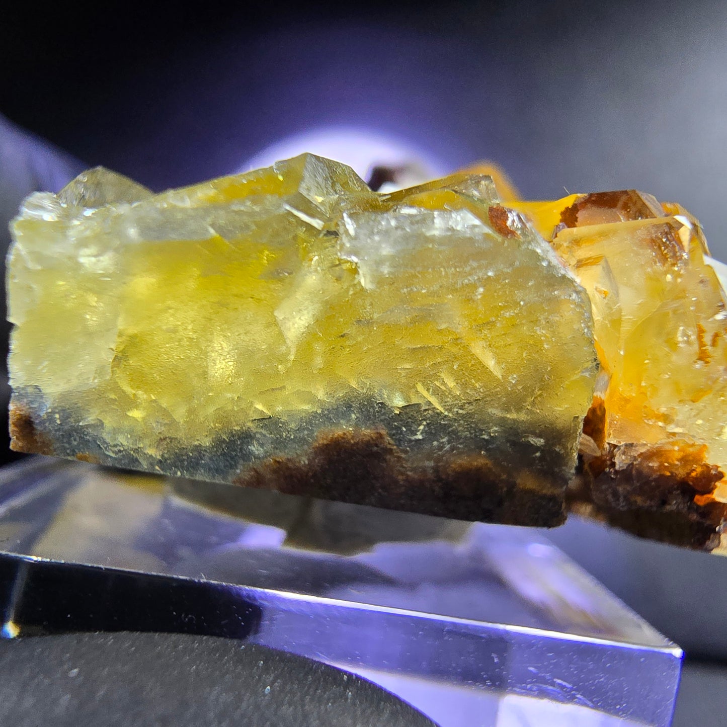 Seltene Honey Pocket Phantom Fluorit Stufe gelb grün 42*33*20mm Okorusu, Namibia