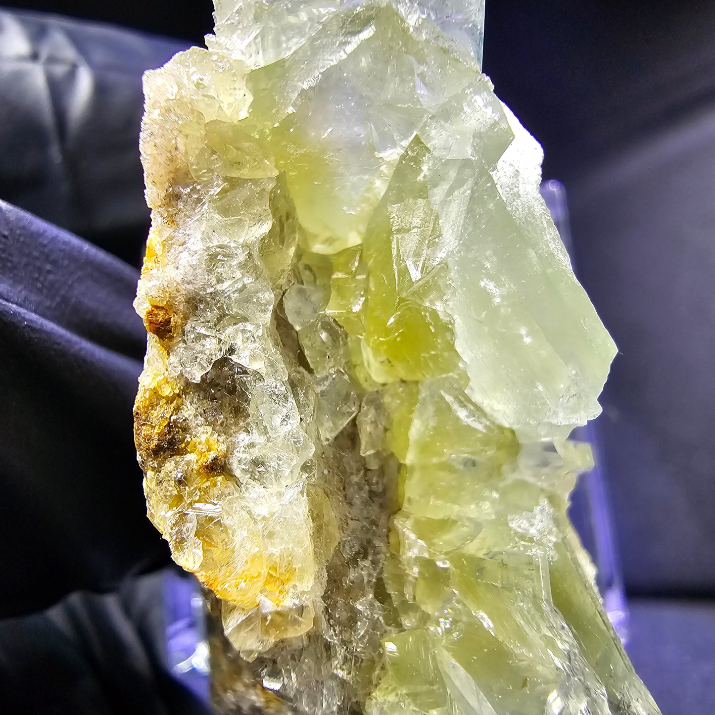 Klare Zonare Fluorit XX Würfel Stufe hellgrün lila 45*22*21mm Okorusu, Namibia