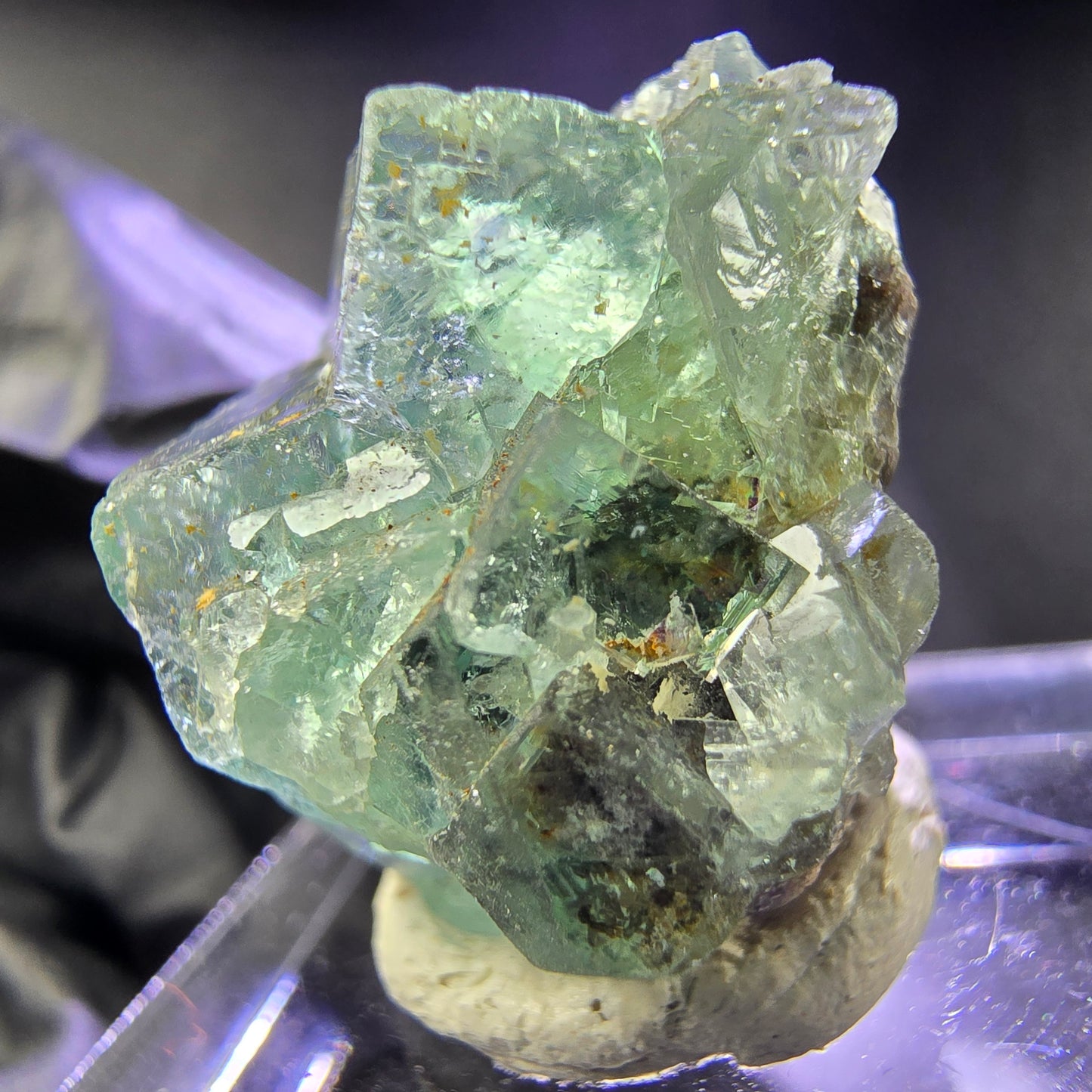 Klare Phantom Fluorit XX Würfel Stufe grün lila 23*19*17mm aus Okorusu, Namibia