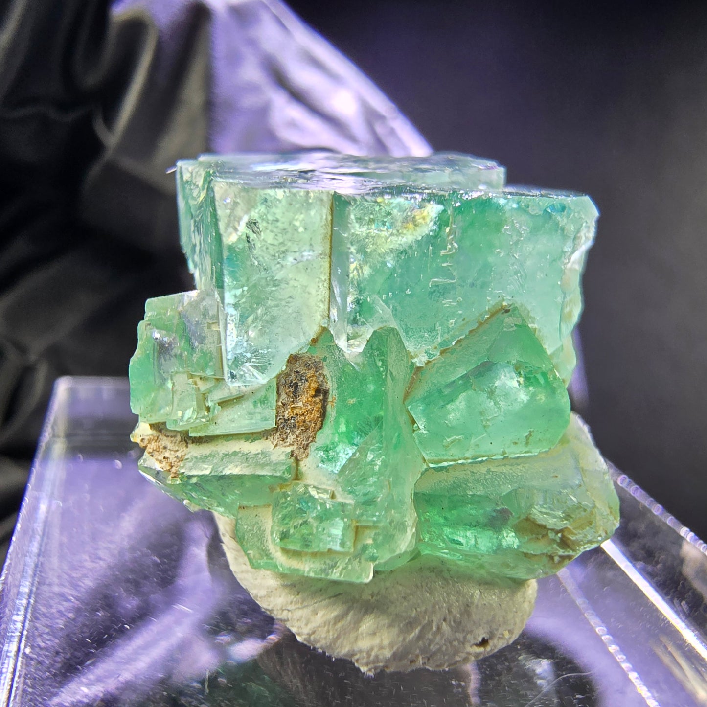 Klare Phantom Fluorit XX Würfel Stufe grün lila 19*17*11mm aus Okorusu, Namibia