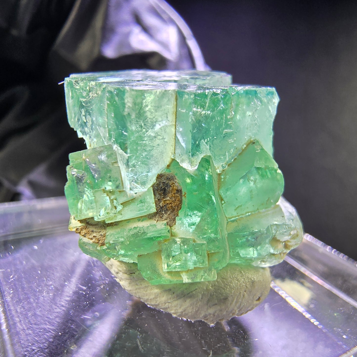 Klare Phantom Fluorit XX Würfel Stufe grün lila 19*17*11mm aus Okorusu, Namibia