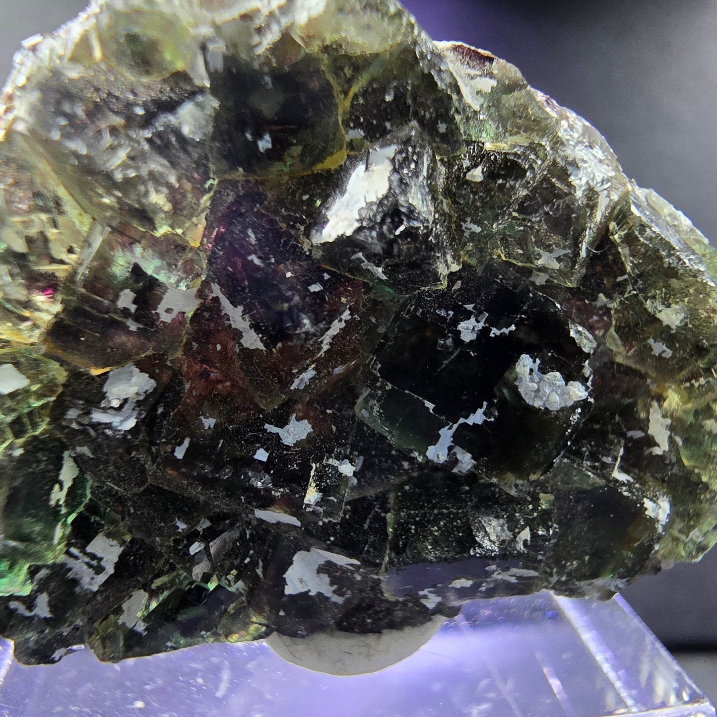 Seltene Phantom Fluorit XX Würfel Stufe grün lila 32*30*7mm aus Okorusu, Namibia