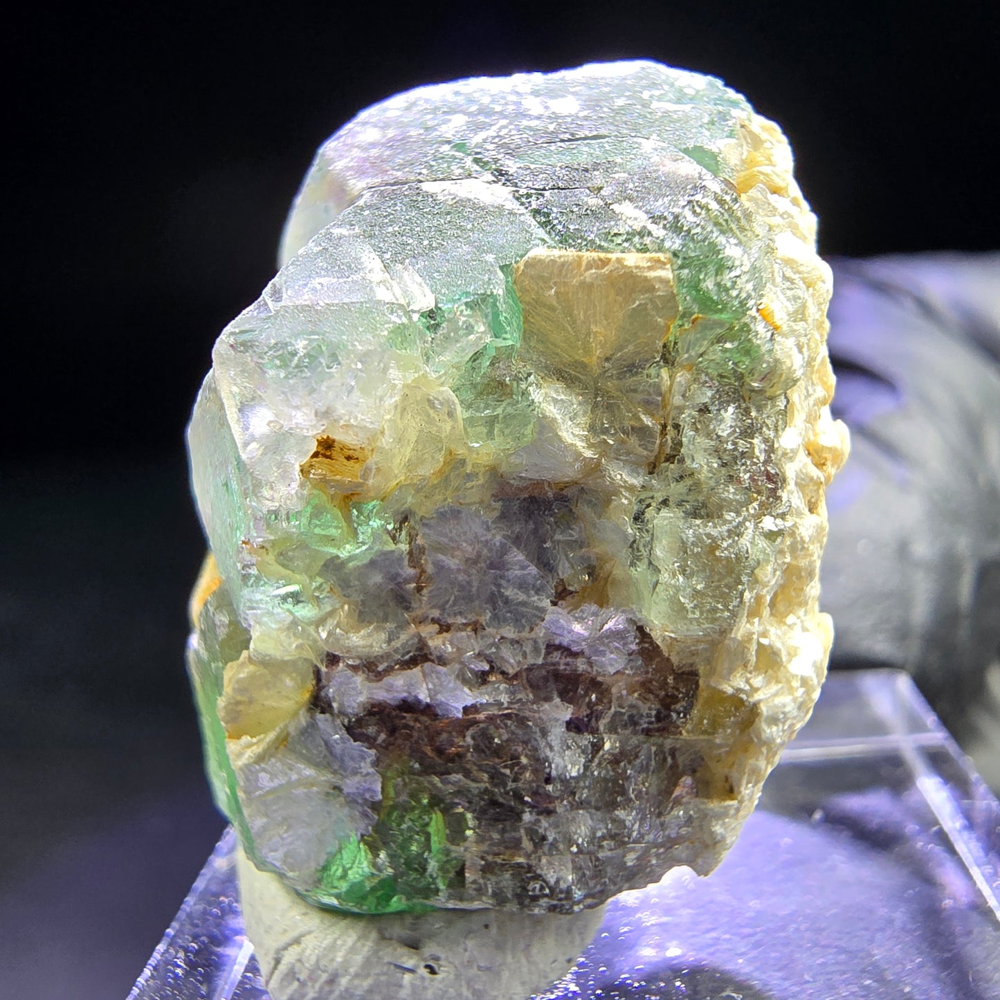 Seltene Phantom Fluorit Würfel, Muskovit Stufe 31*23*17mm aus Erongo, Namibia